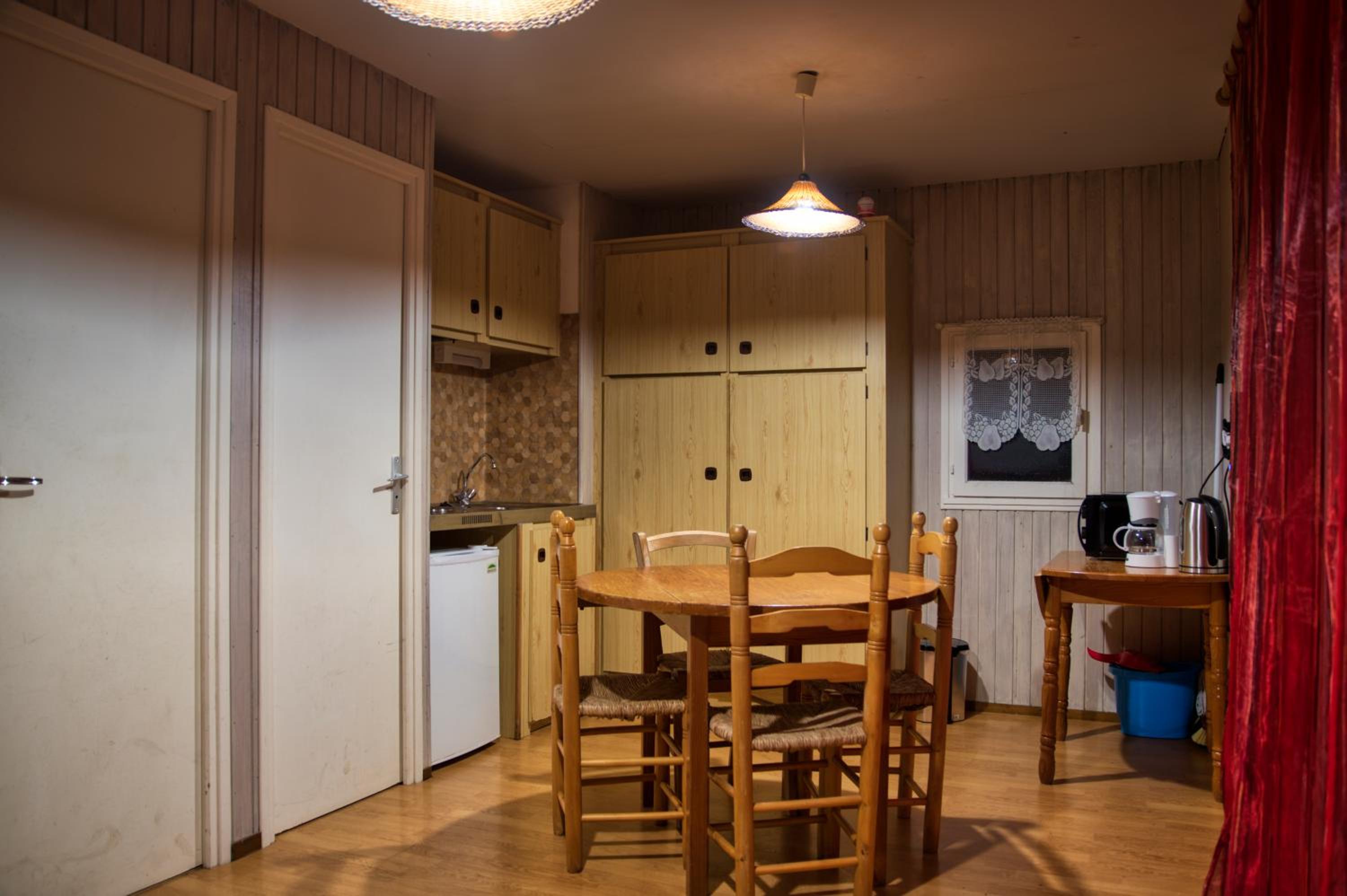 One-Bedroom Chalet - Photo 11