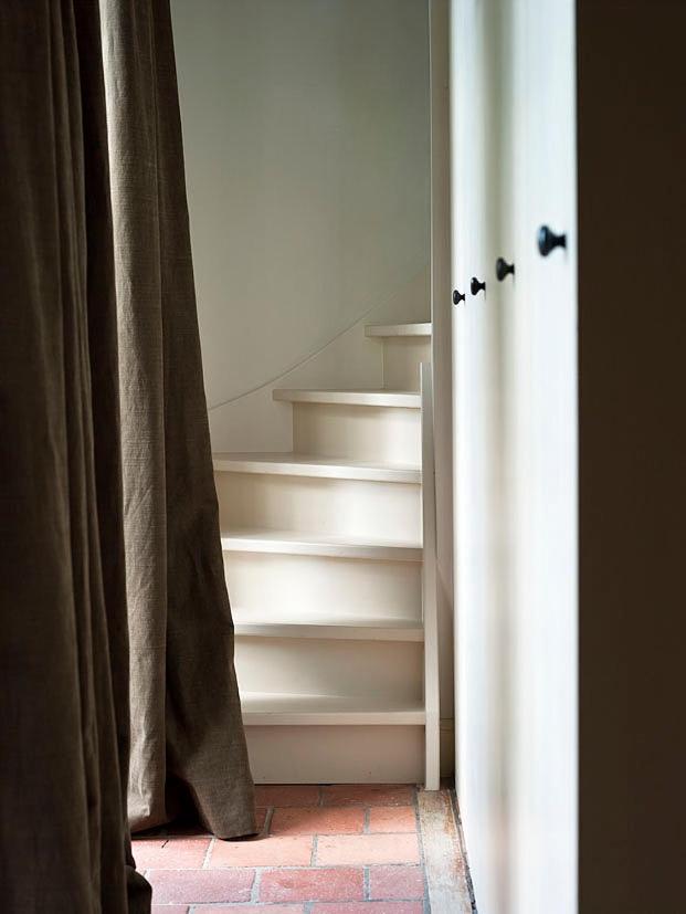 Deluxe Family Suite - Photo 6