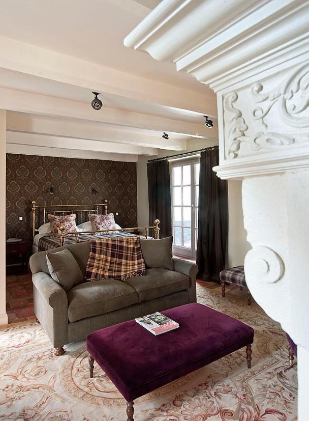 Deluxe Family Suite - Photo 3