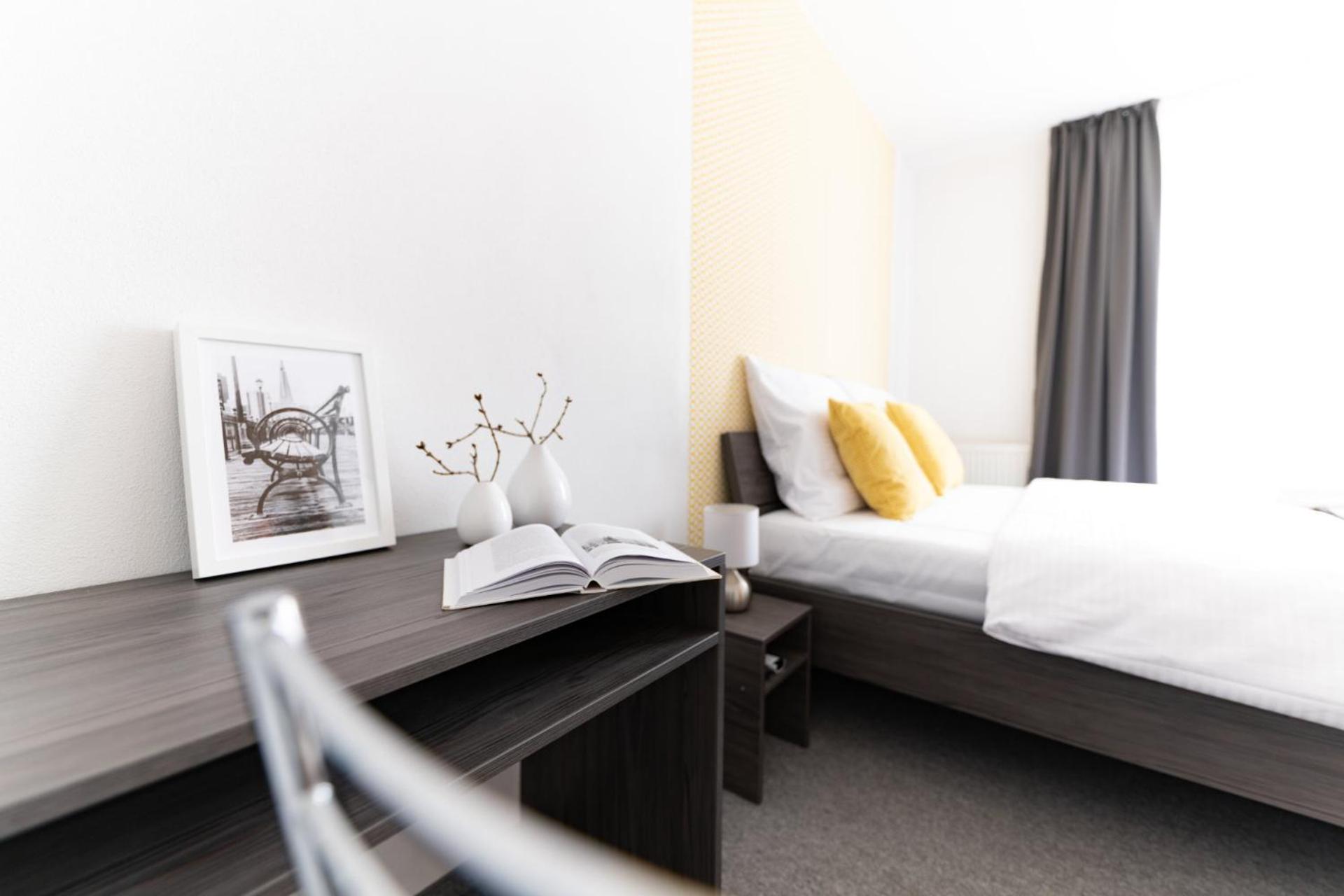 Superior Double or Twin Room with Terrace - Photo 8