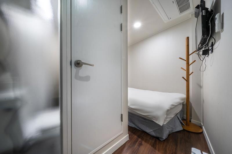 Single Room - Photo 4