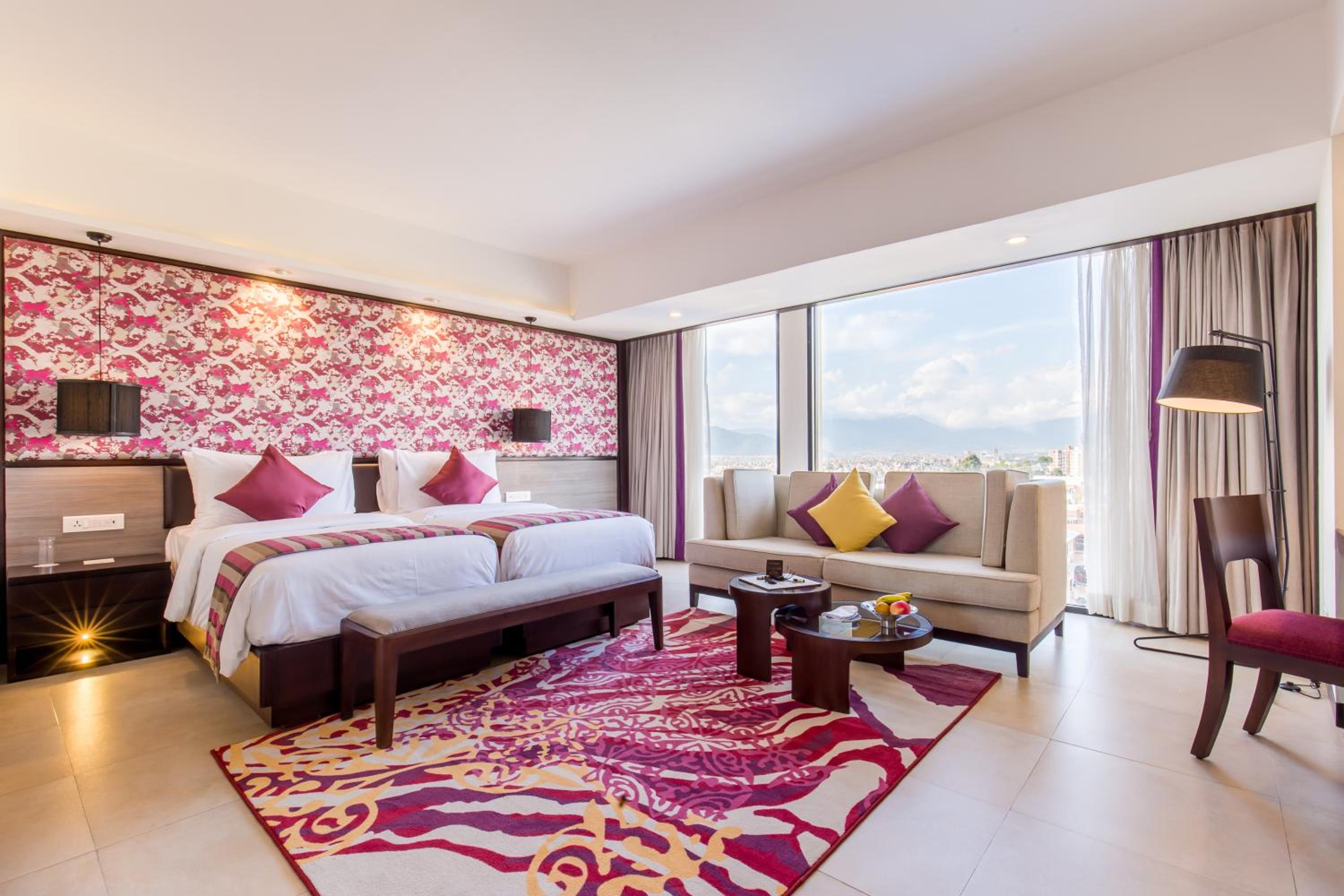Premium Room Twin Bed - Photo 1