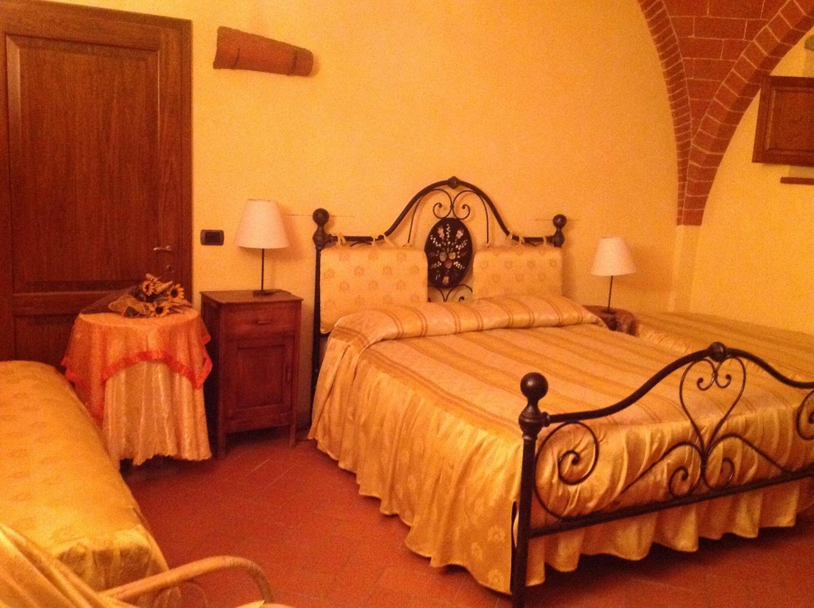 Triple Room - Photo 3