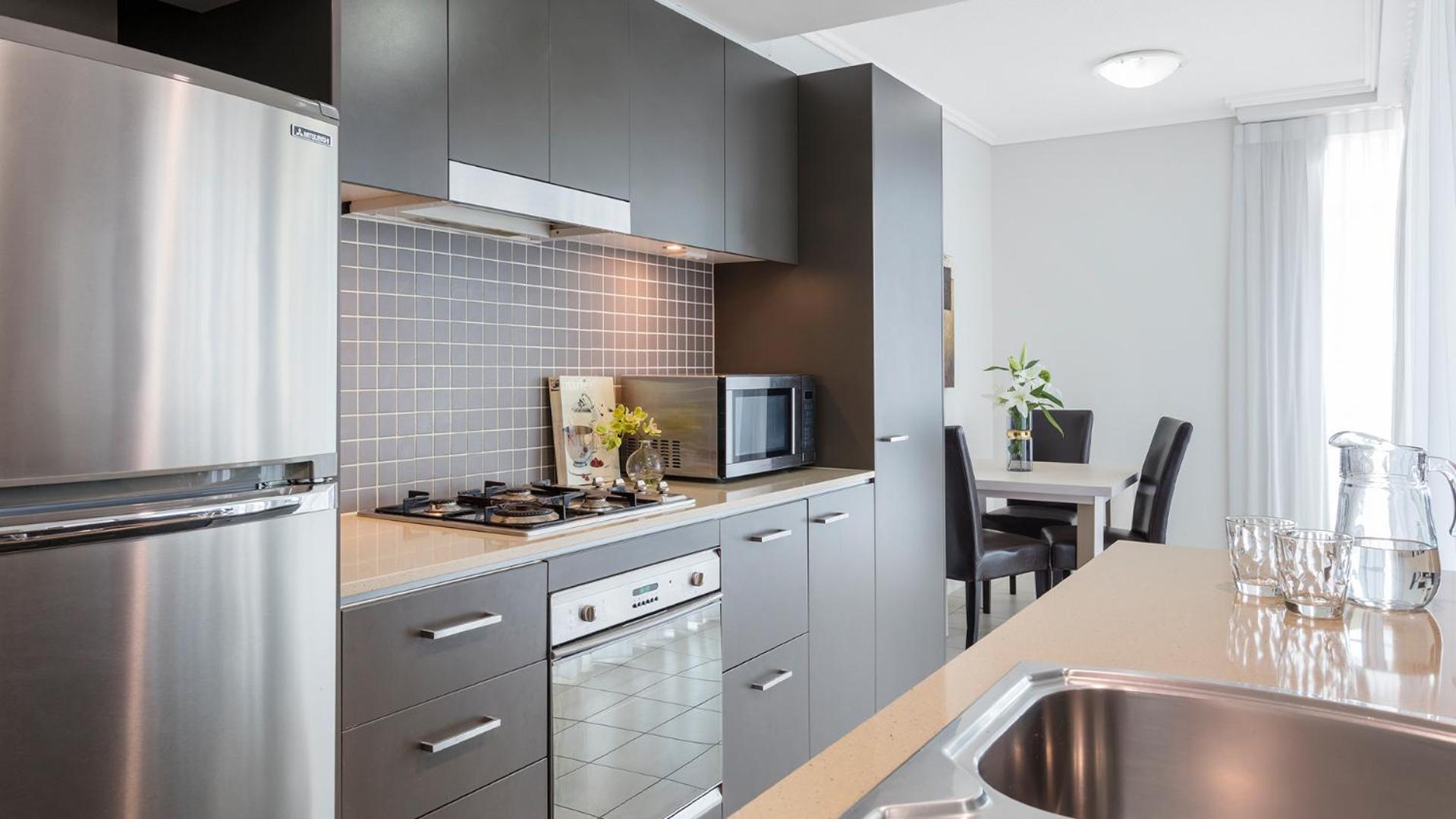 One-Bedroom Apartment - Photo 11