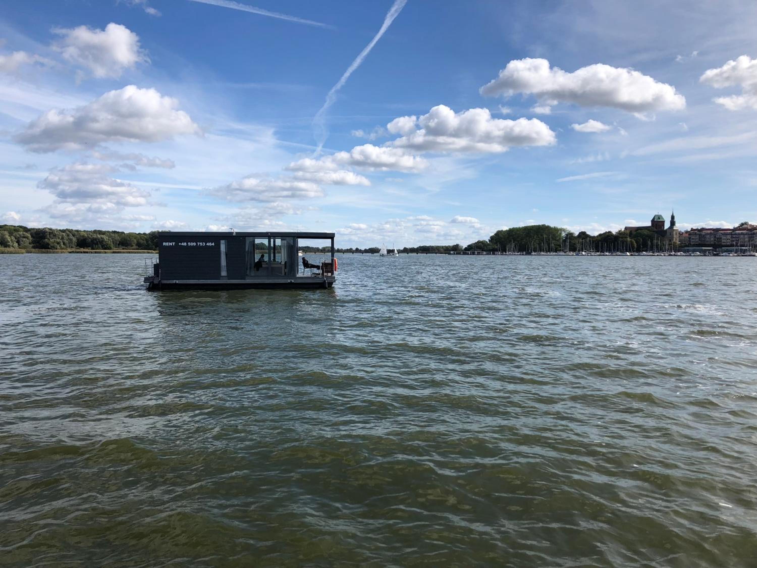 Floating Houseboat Morgan Ii photo 2