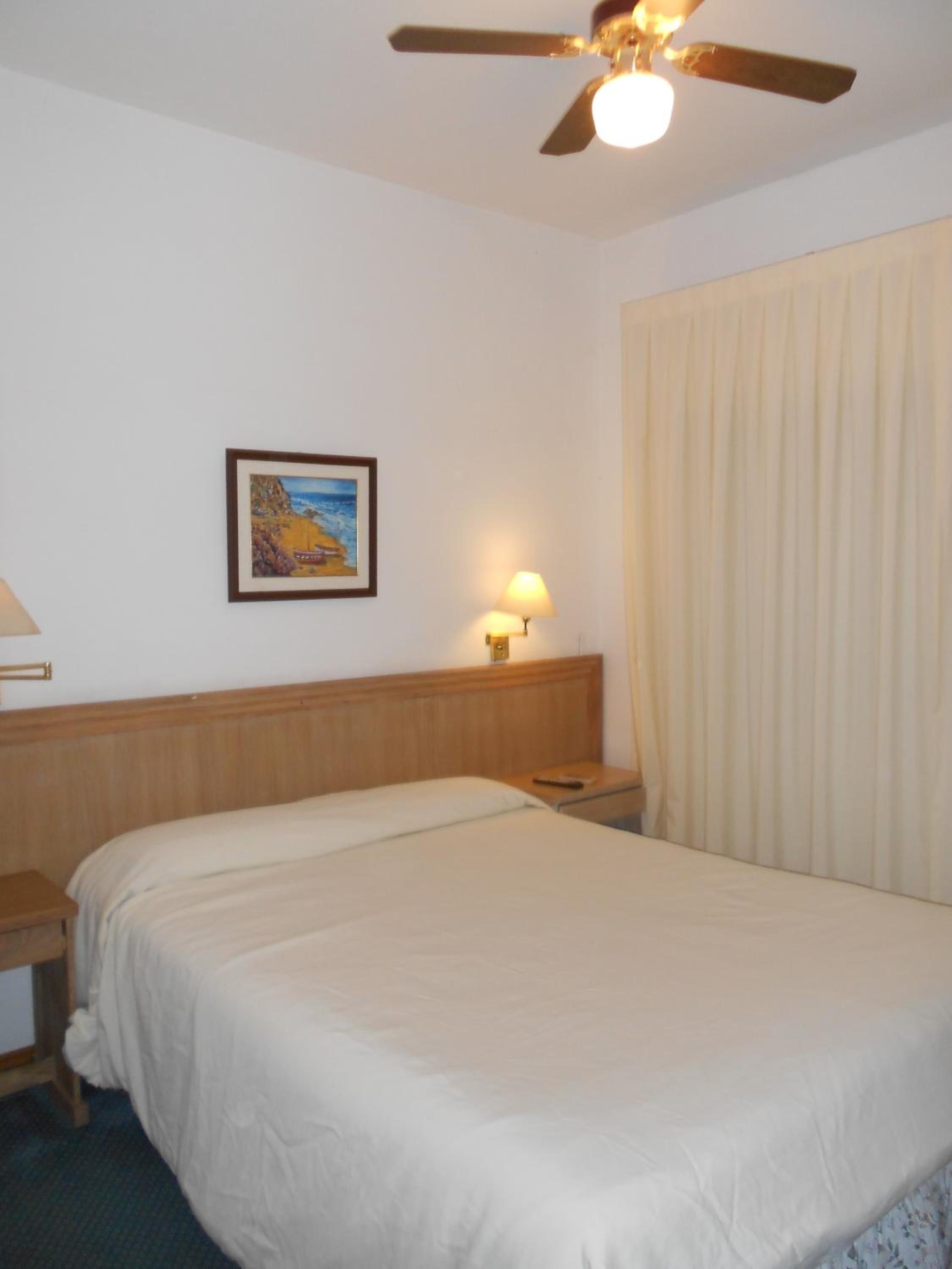 Budget Double Room photo 3