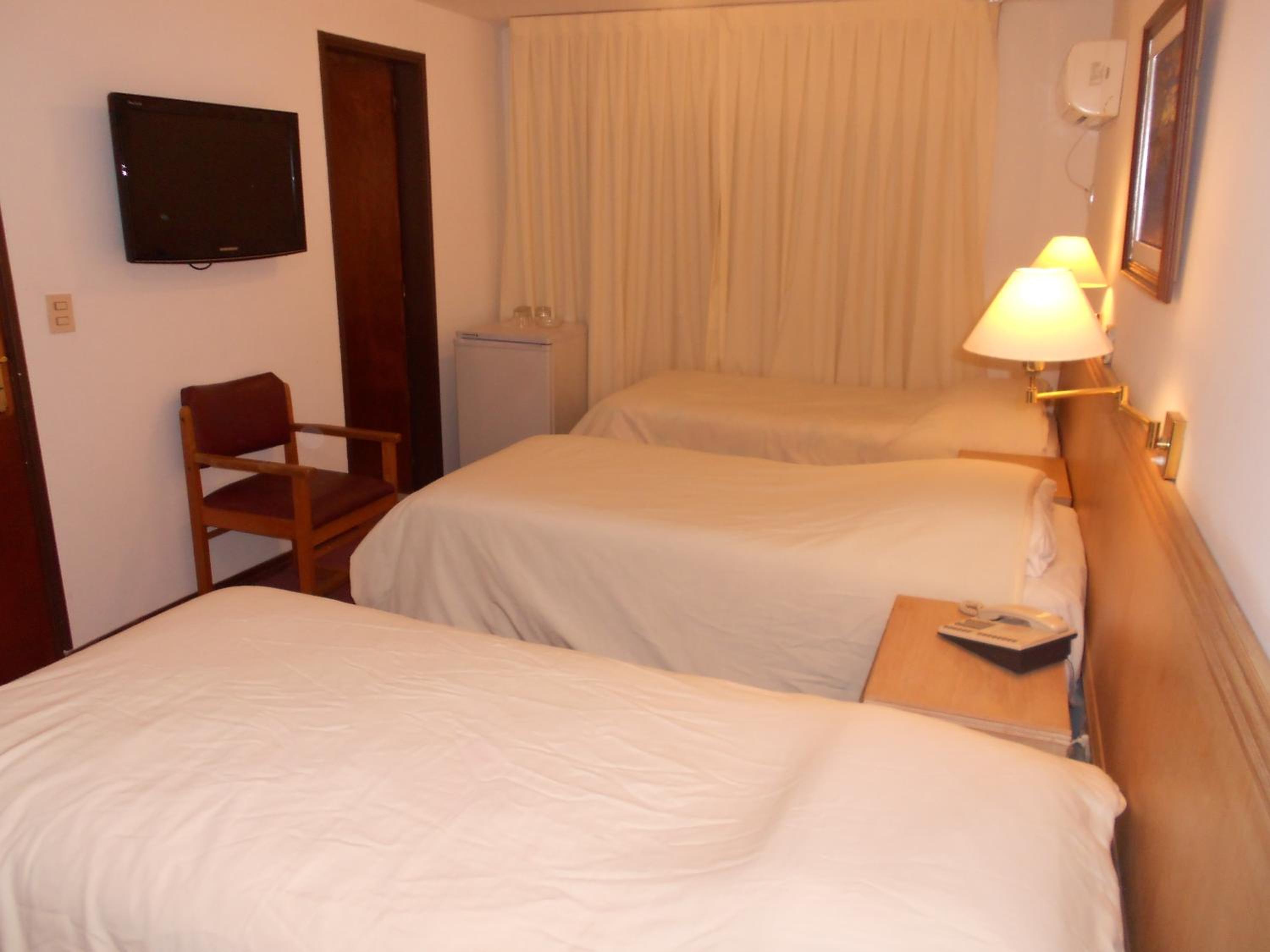 Triple Room photo 2