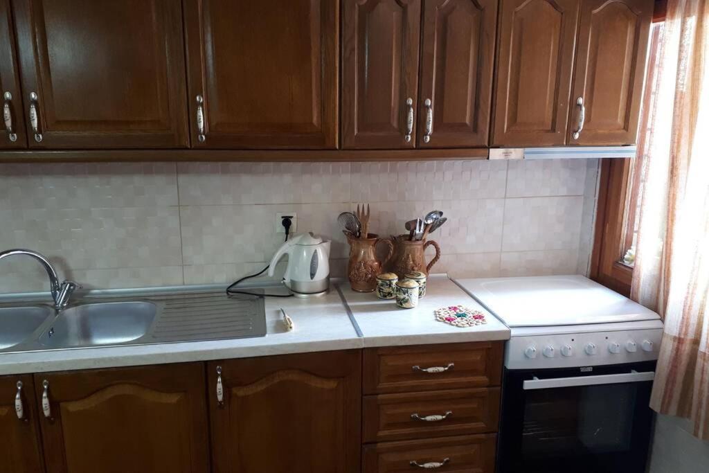 Three-Bedroom Apartment - Photo 30