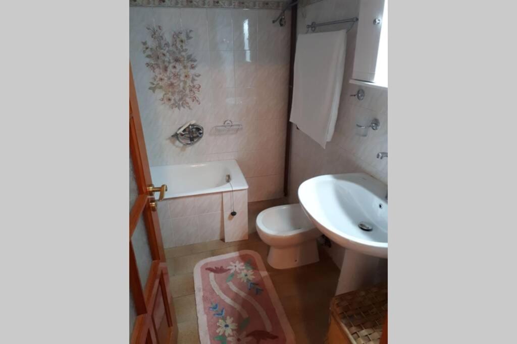 Three-Bedroom Apartment - Photo 33