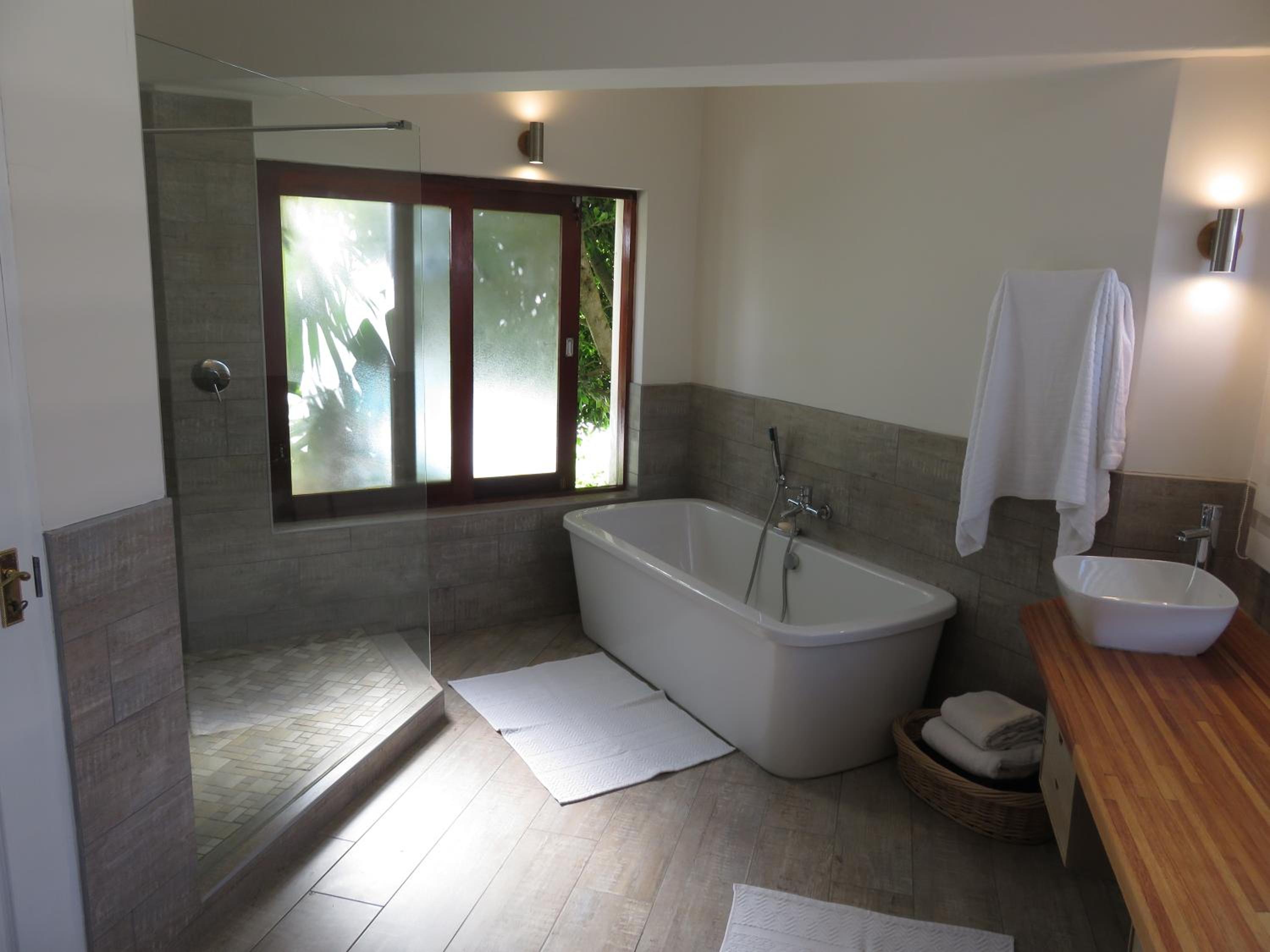King Room with Sea View - Photo 7