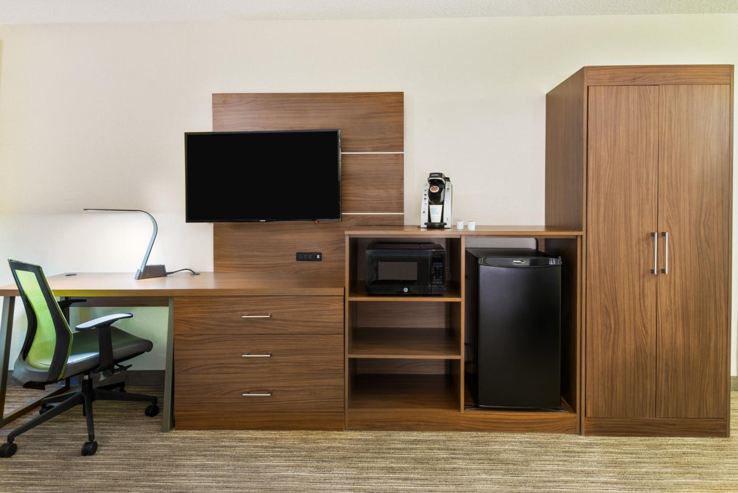 King Suite with Sofa Bed