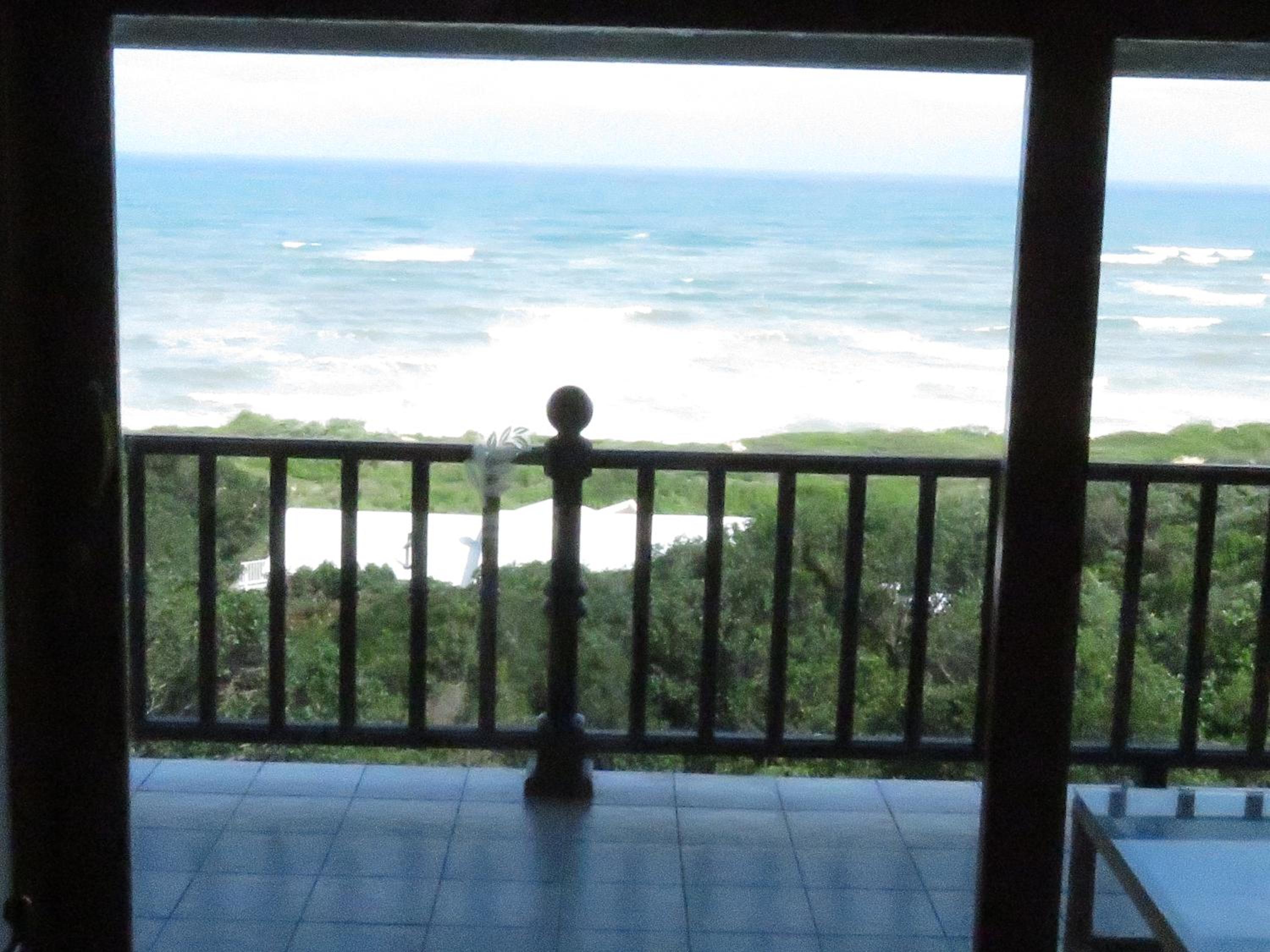 Queen Room with Sea View - Photo 4