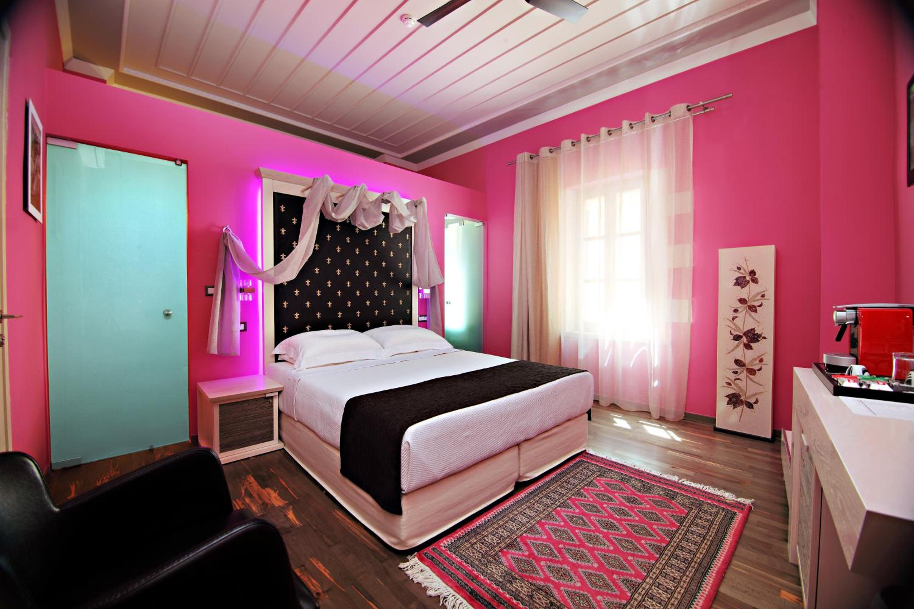 Classic Room