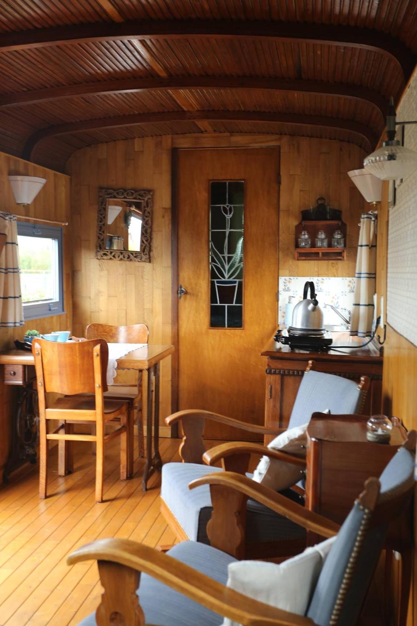 Double Room with Private Bathroom photo 3