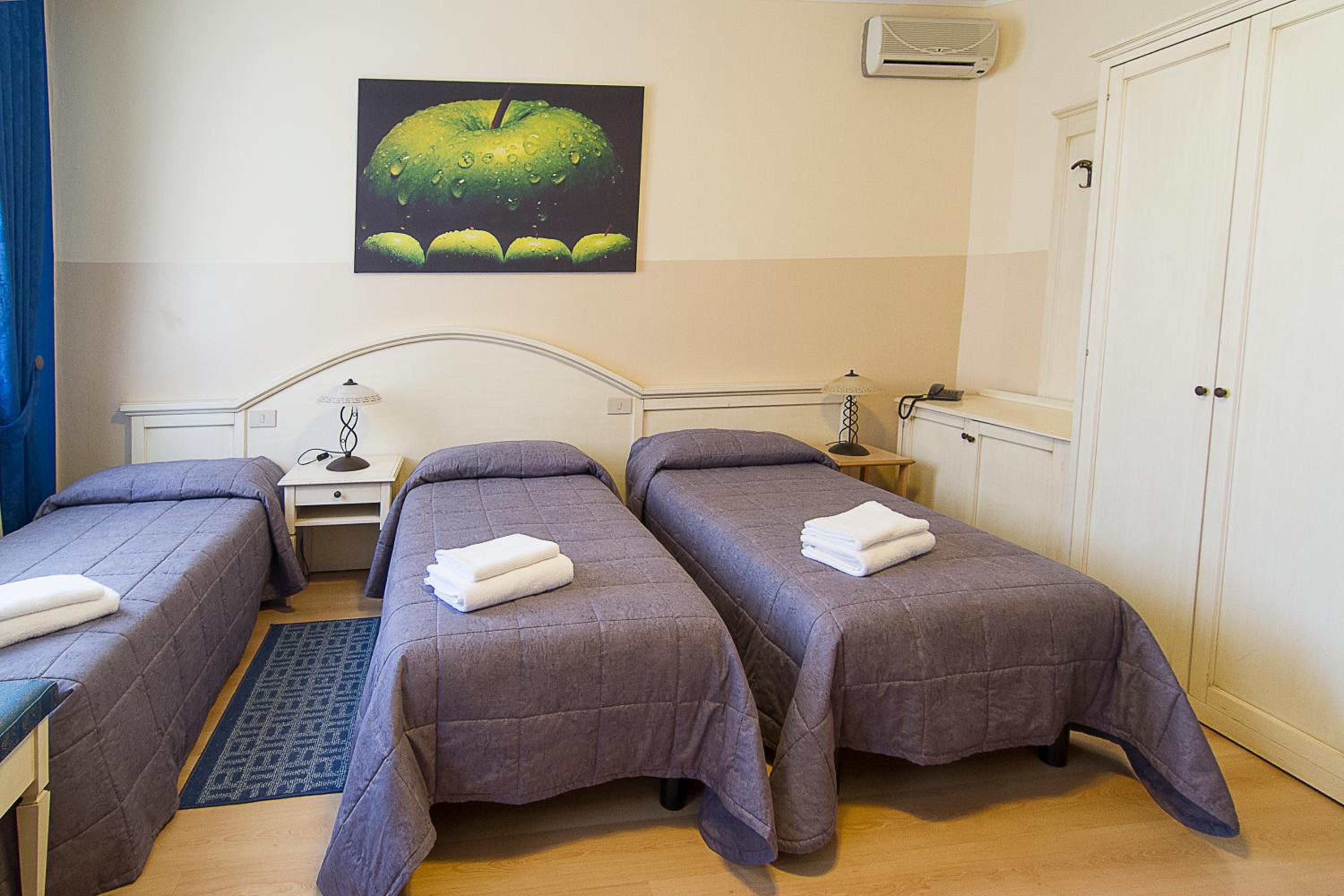 Triple Room - Photo 4