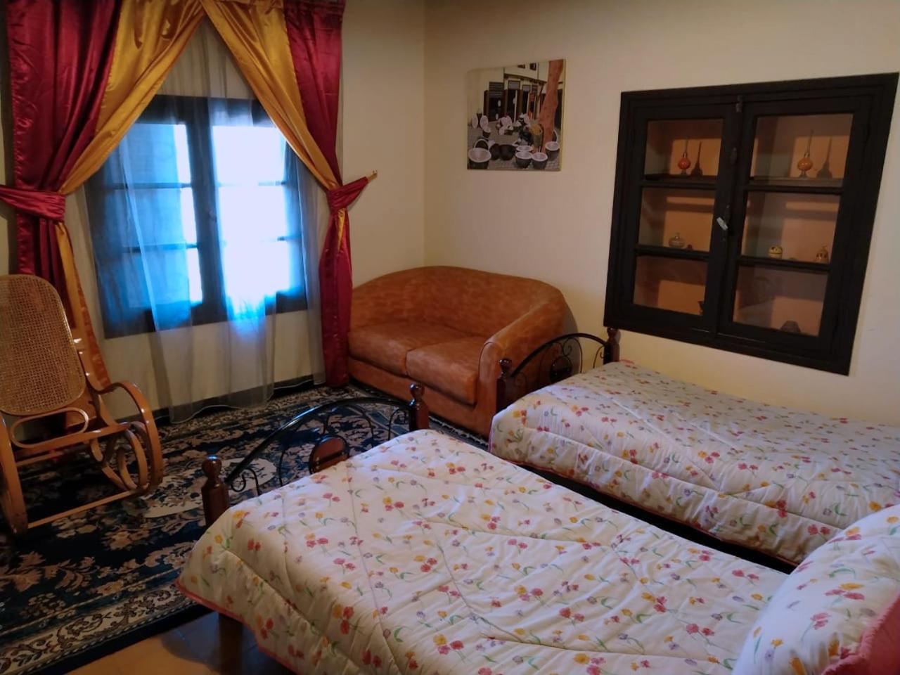 Twin Room with Mountain View - Photo 2