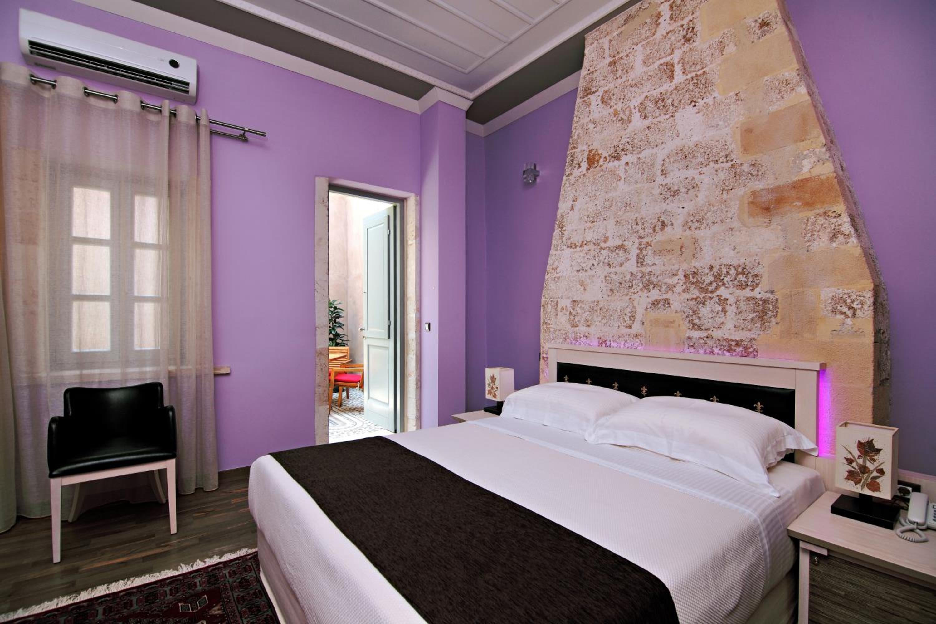 Superior Room - Photo 7