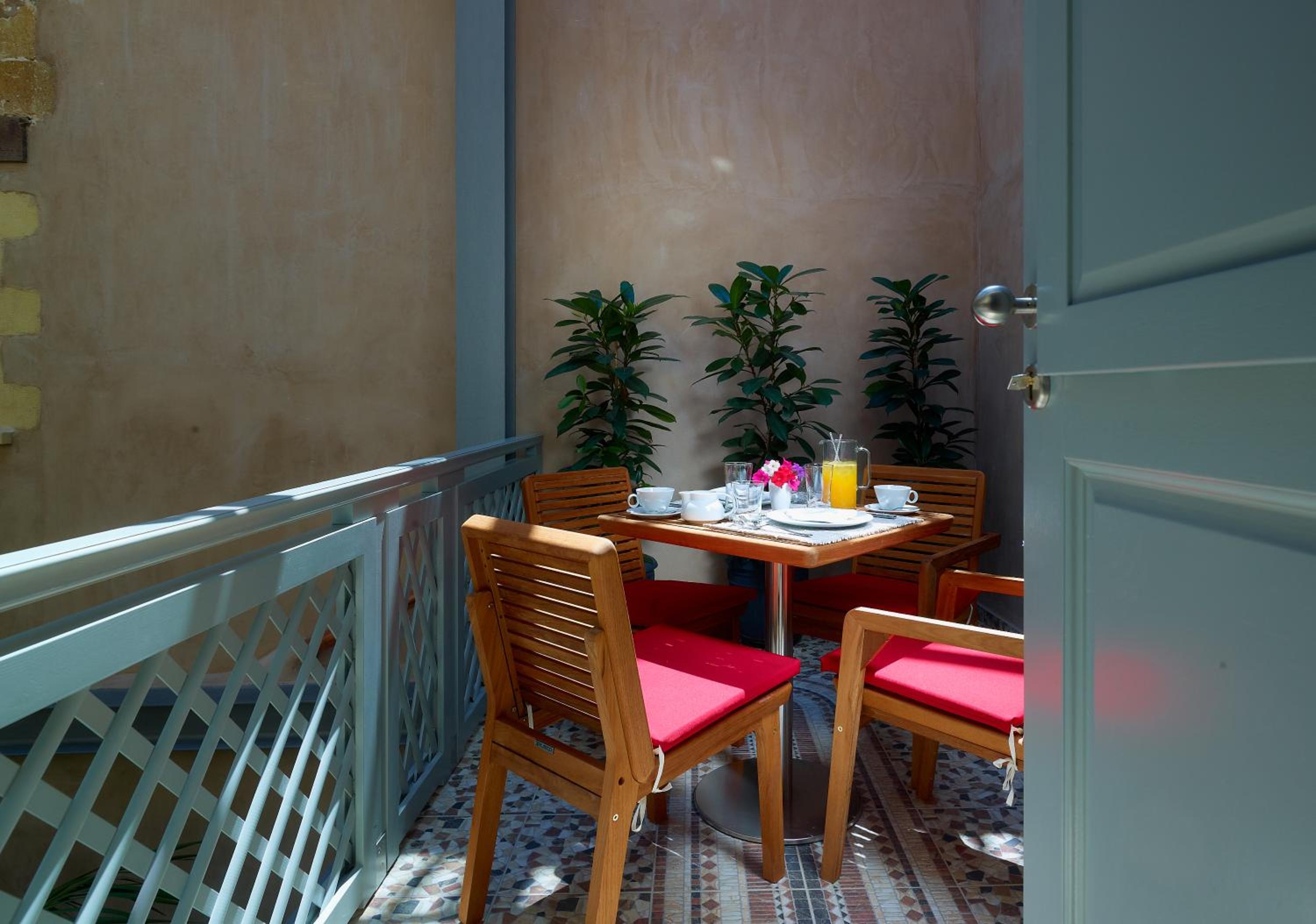Superior Room - Photo 6
