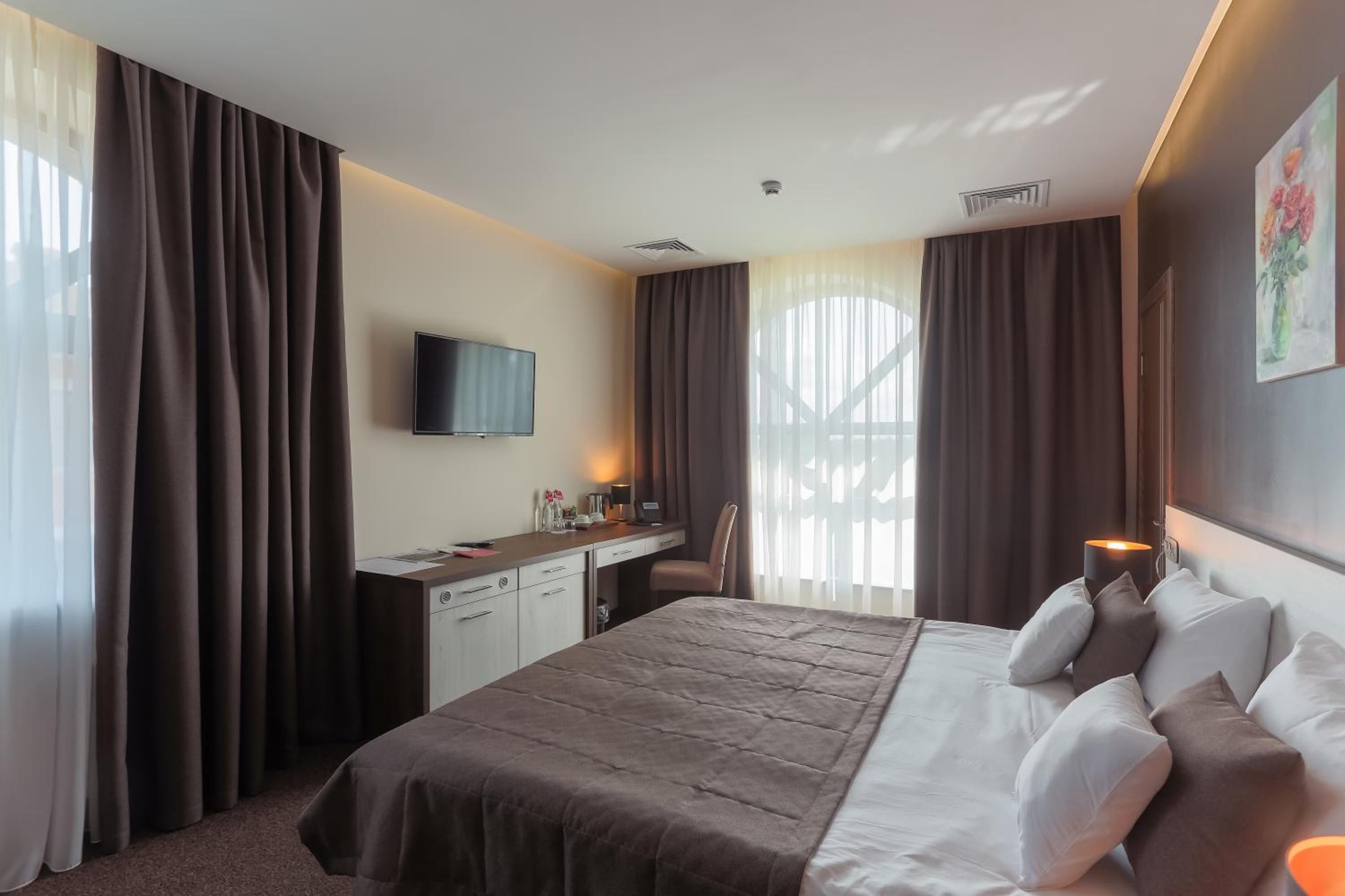 Deluxe King Room and Access to the Spa photo 3