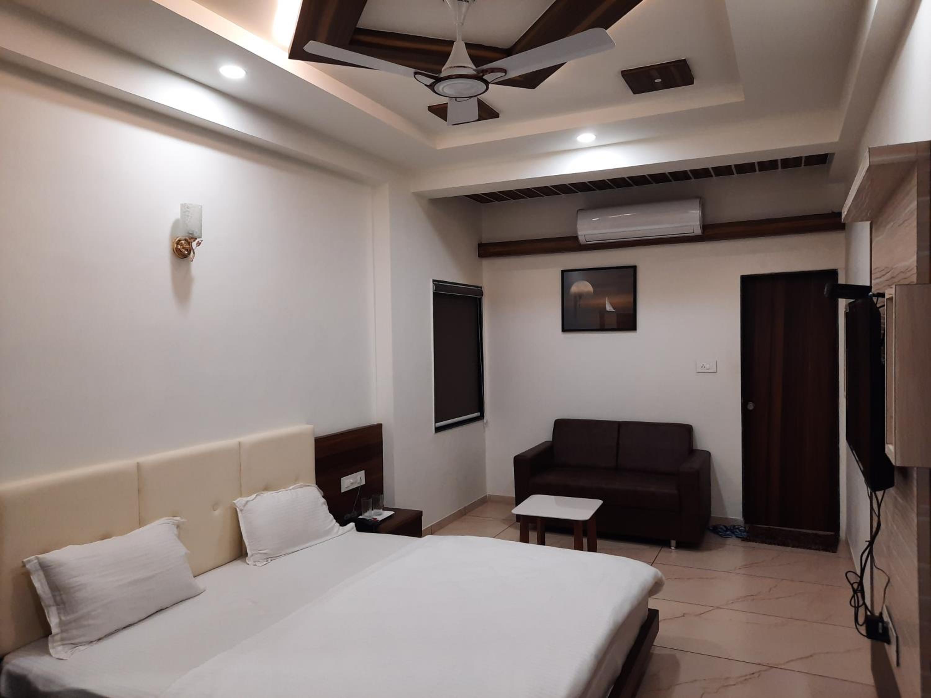 Double Room with Garden View photo 2