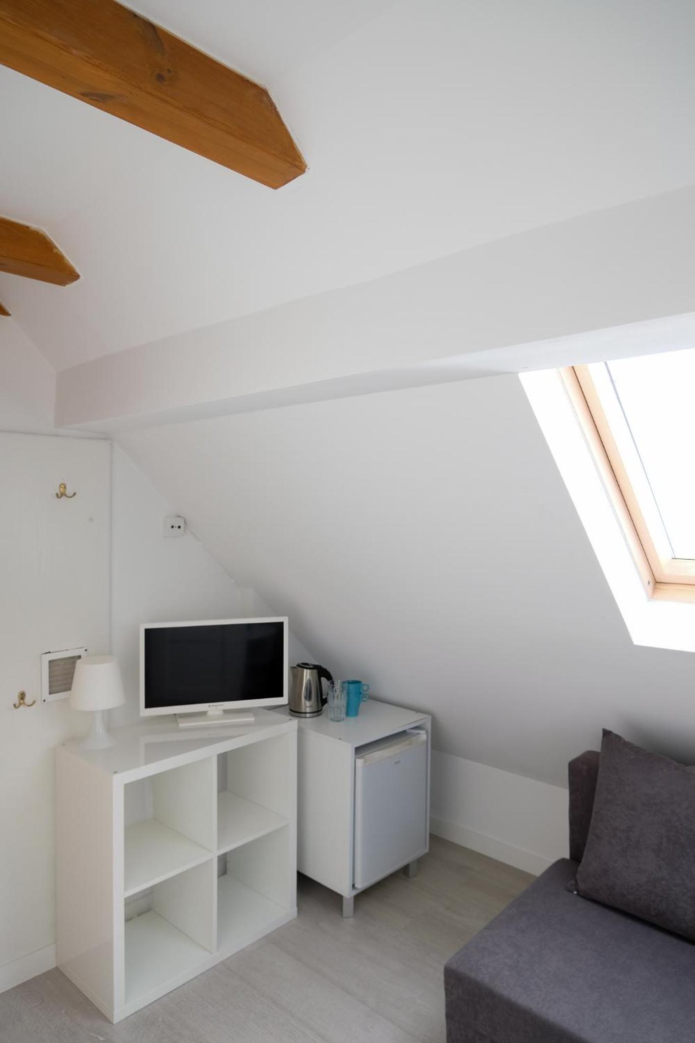 Double Room with Private Bathroom photo 3