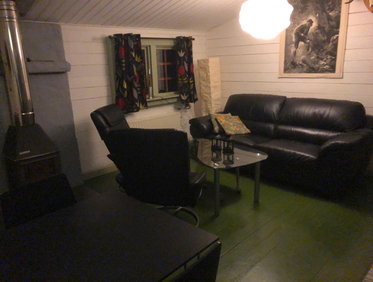 Two-Bedroom Cottage - Photo 9