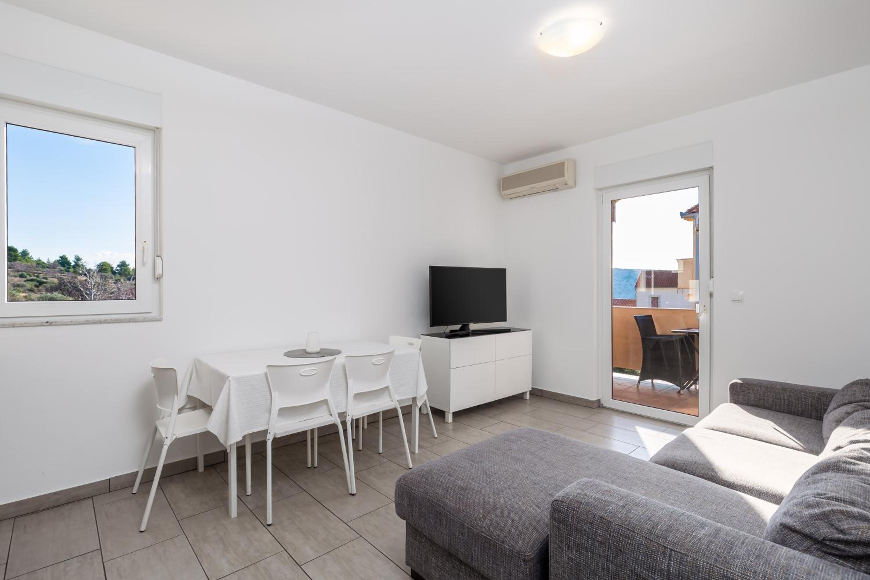 Apartment with Sea View