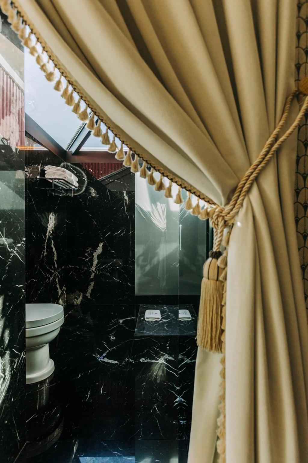 Executive Superior Double Room - Photo 13