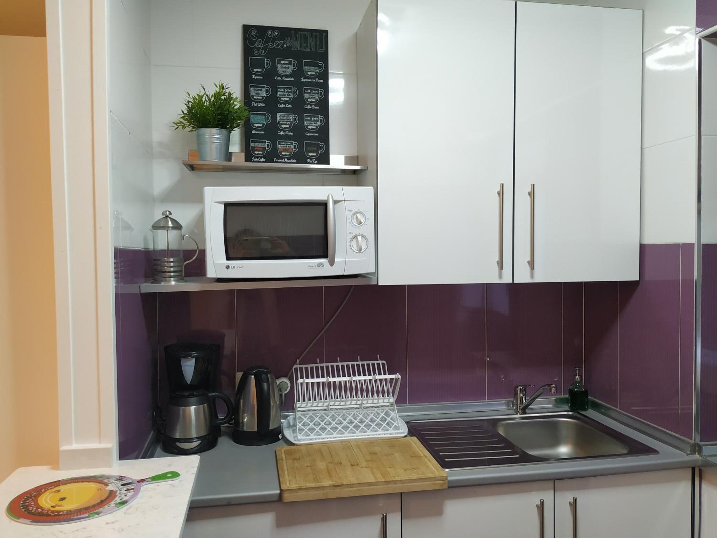 Two-Bedroom Apartment - Photo 2