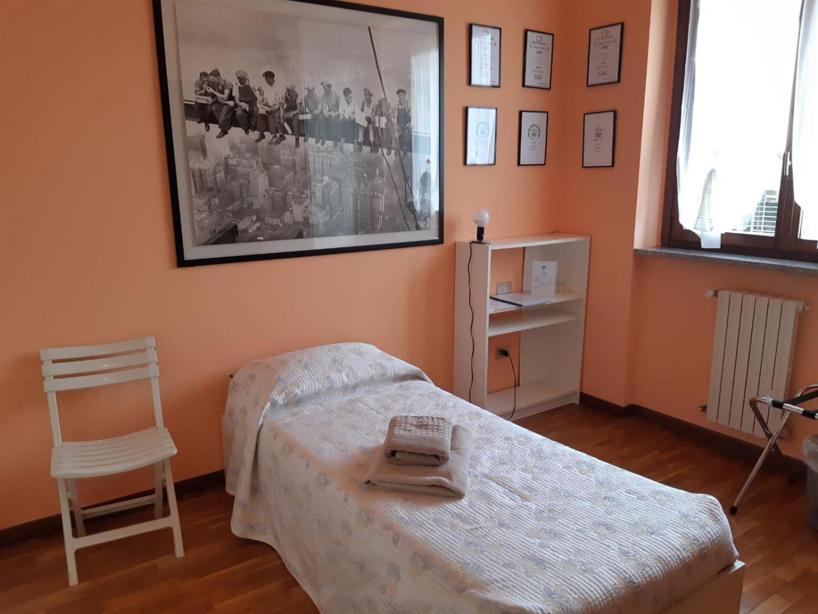 Large Single Room photo 1