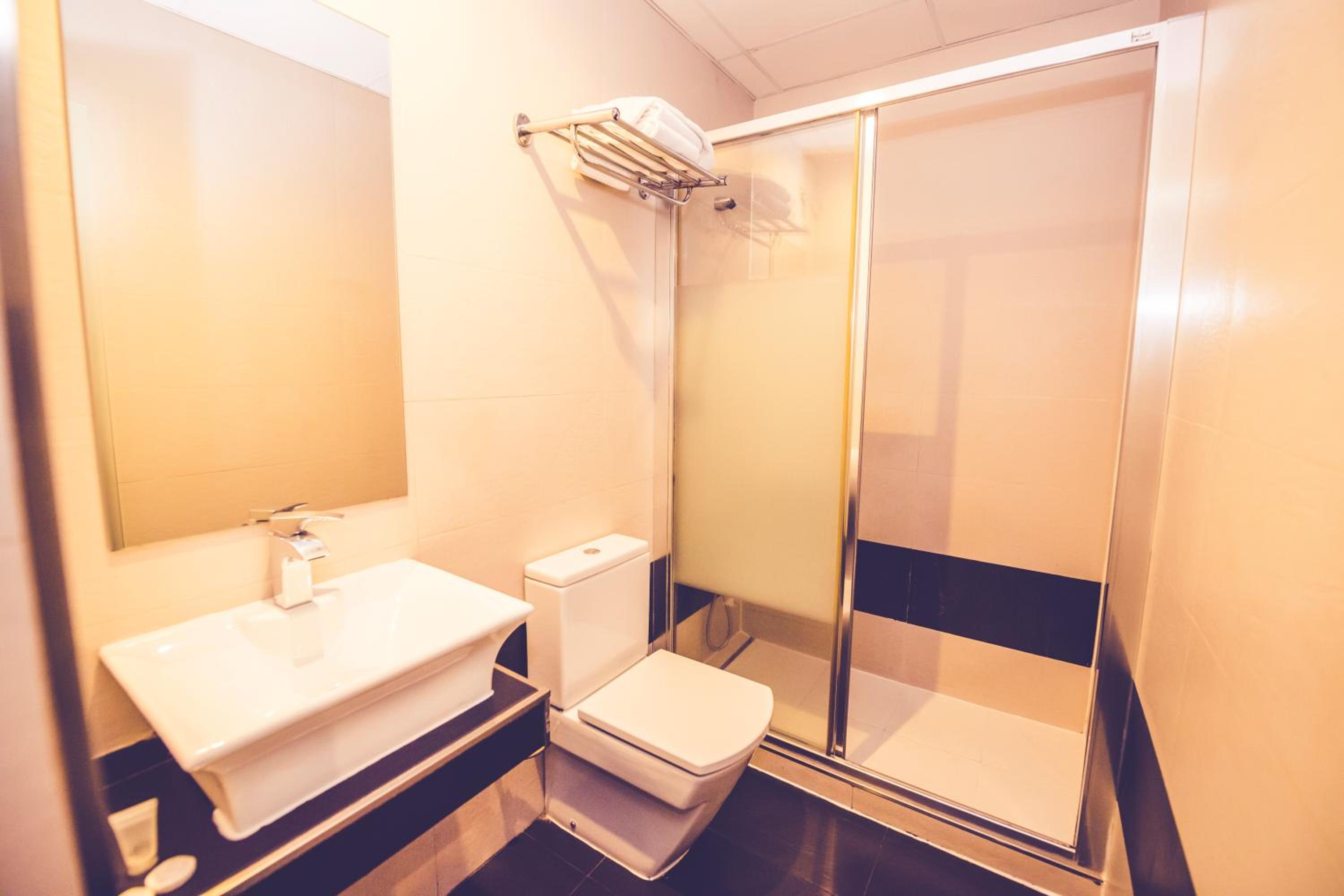Double or Twin Room - Photo 20