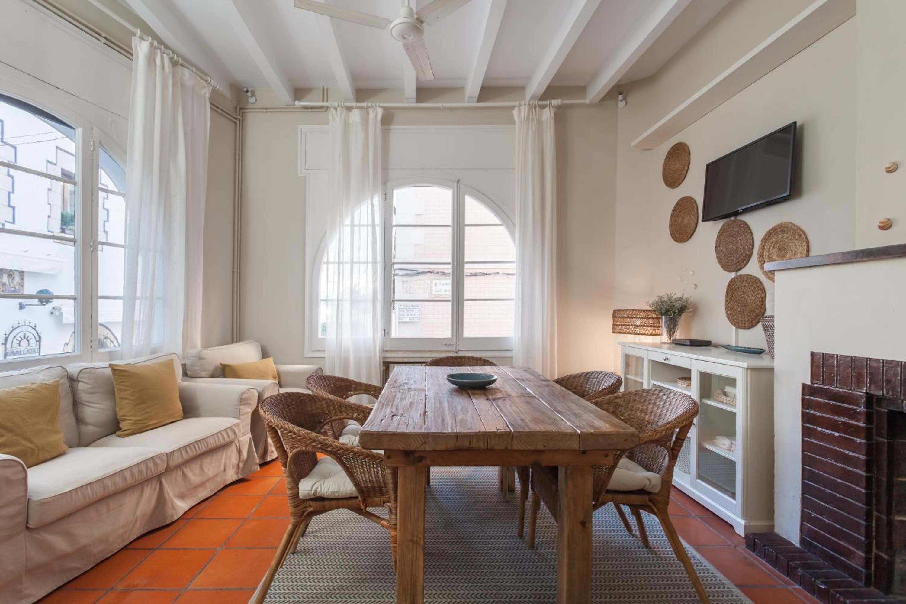 Three-Bedroom House - Photo 15