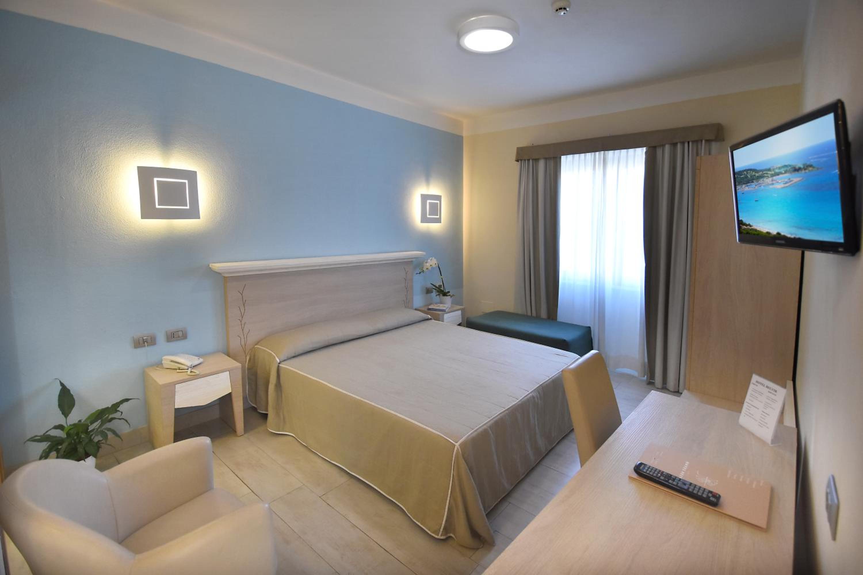 Economy Double Room  photo 2