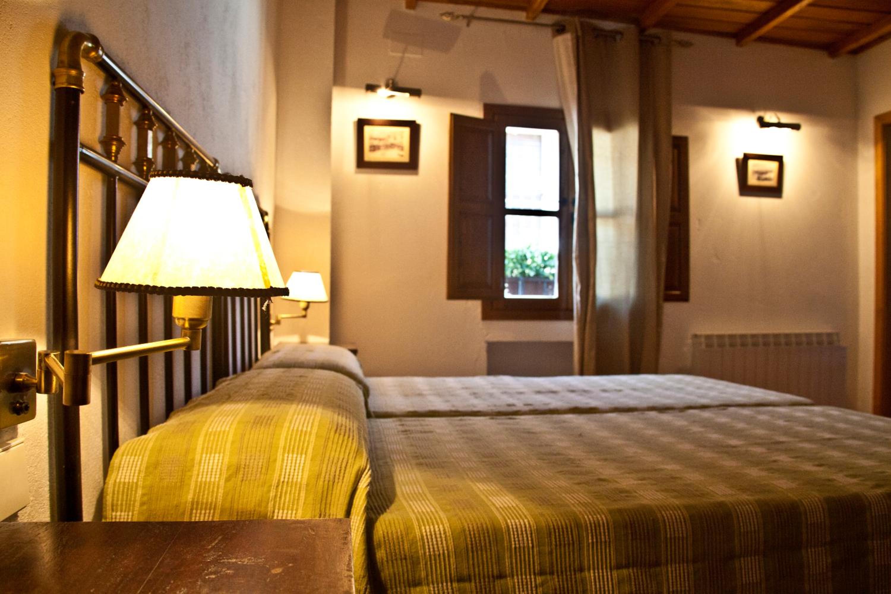 Habitación Doble o con Dos Camas