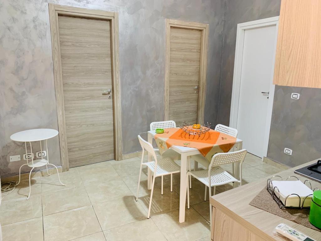 Apartment - Photo 2