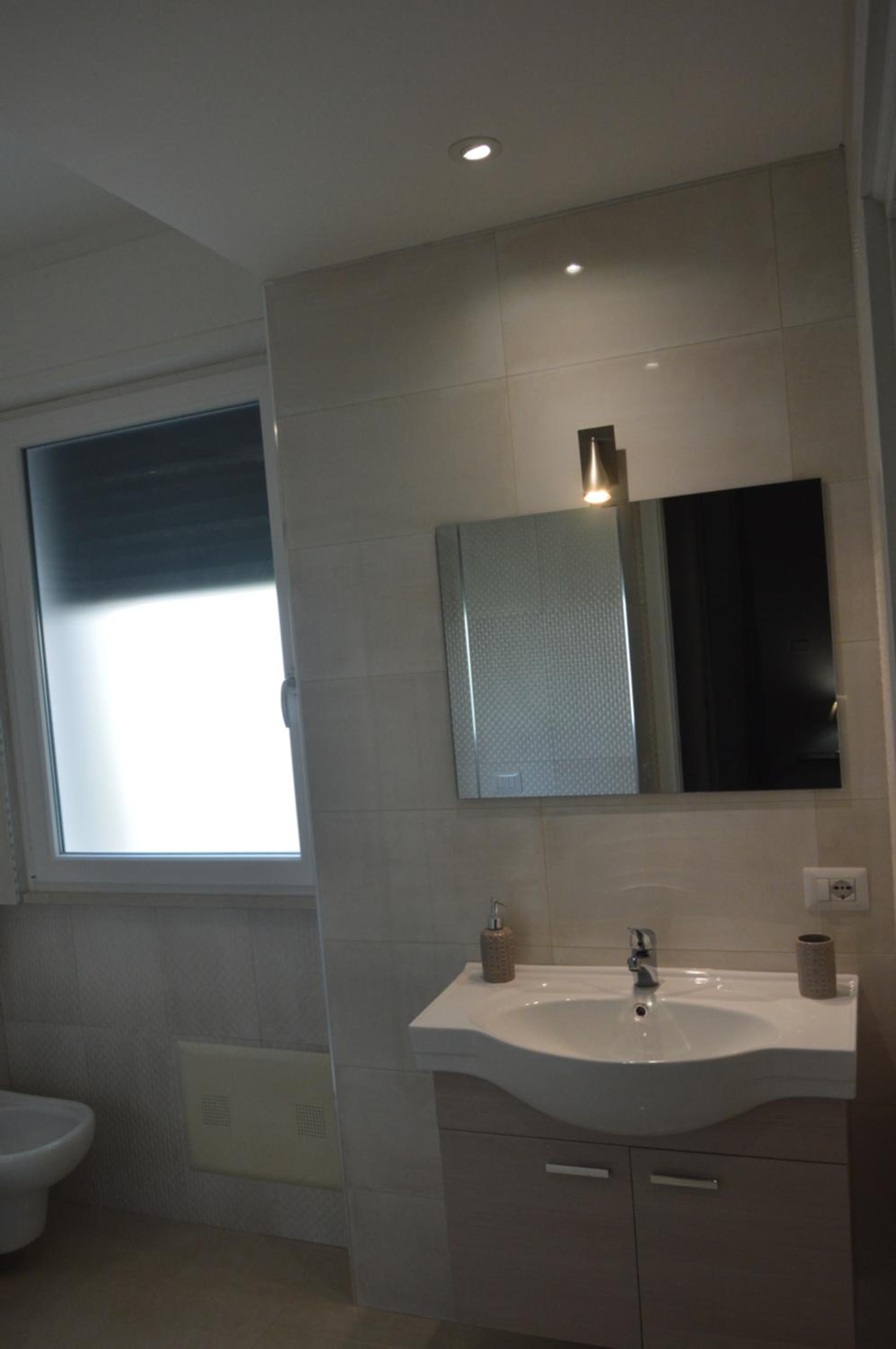 Junior Suite with Balcony - Photo 13