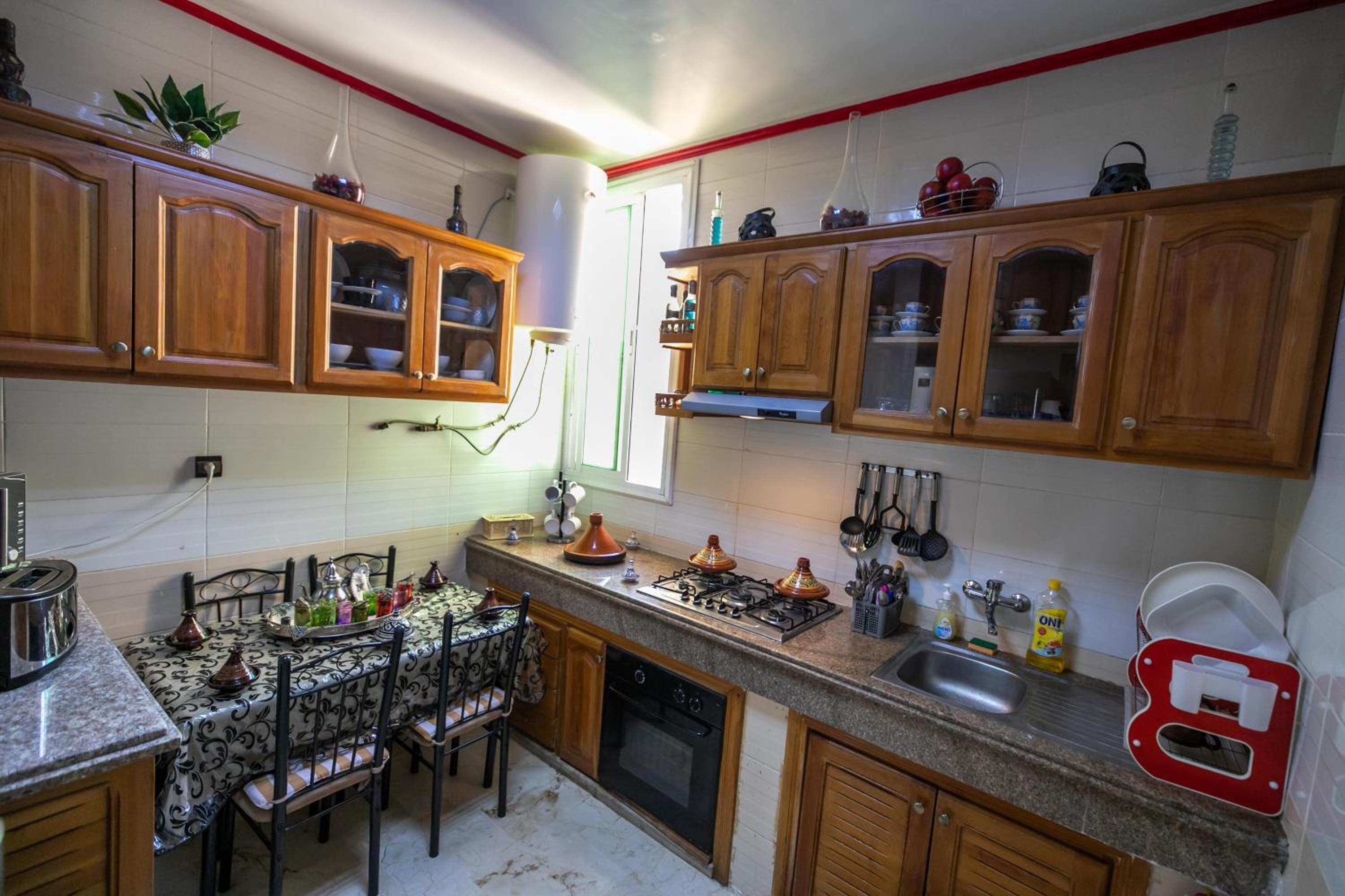 Apartment with Balcony - Photo 39