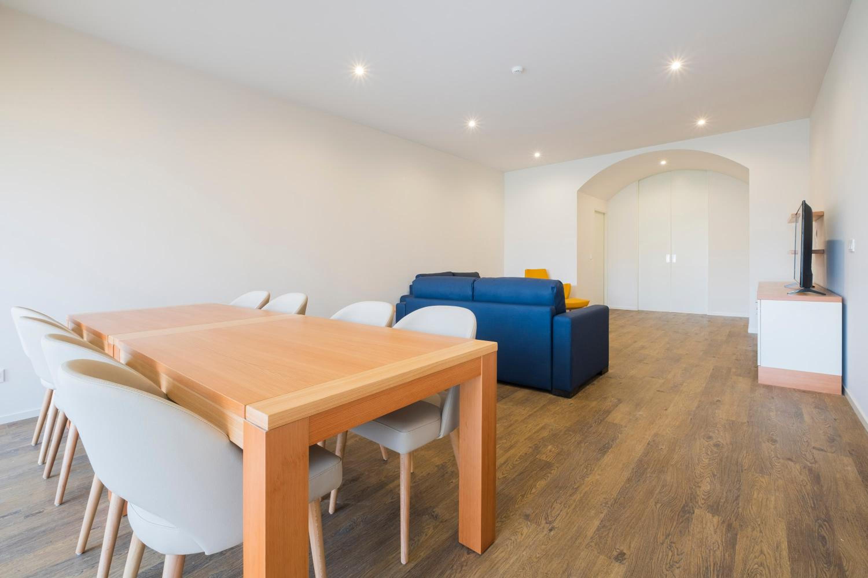 Two-Bedroom House - Photo 15
