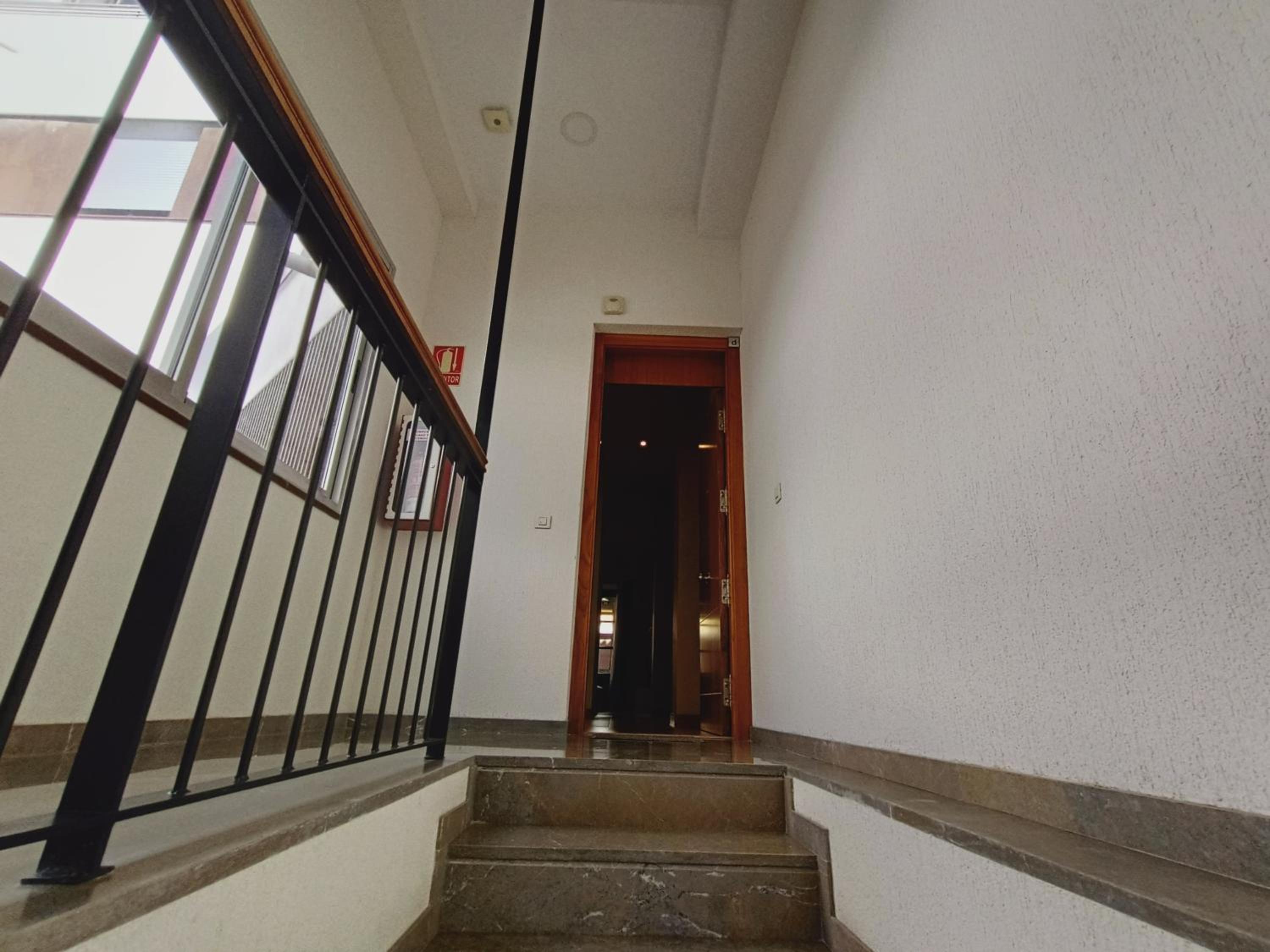 Two-Bedroom Apartment - Photo 4