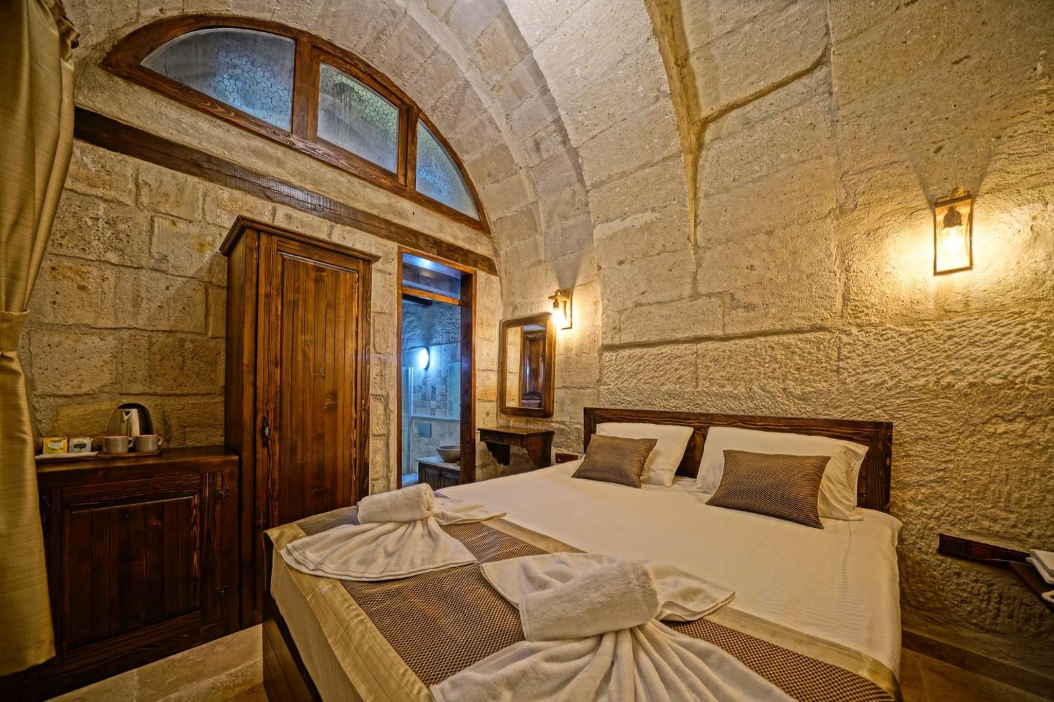Standard Double Room - Photo 1