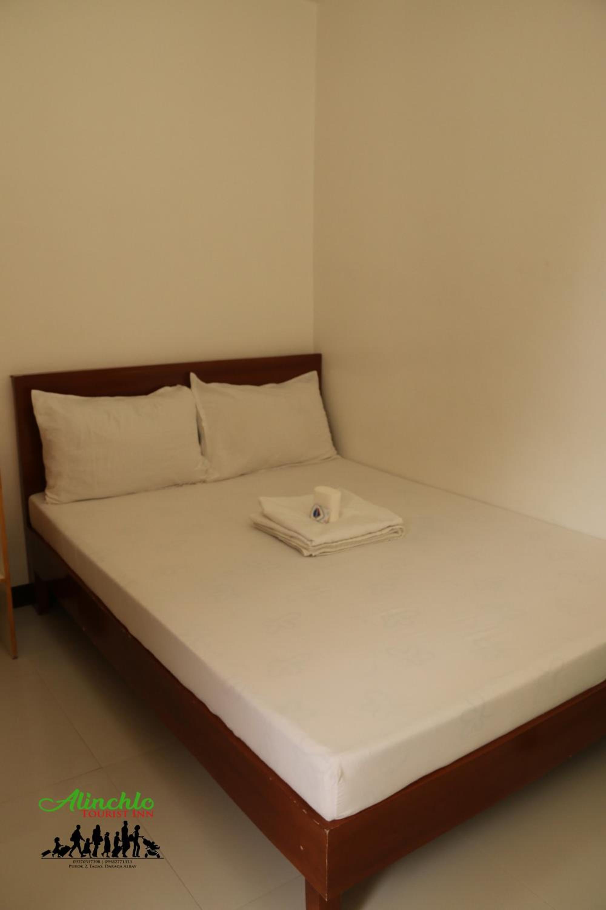 Deluxe Queen Room photo 2
