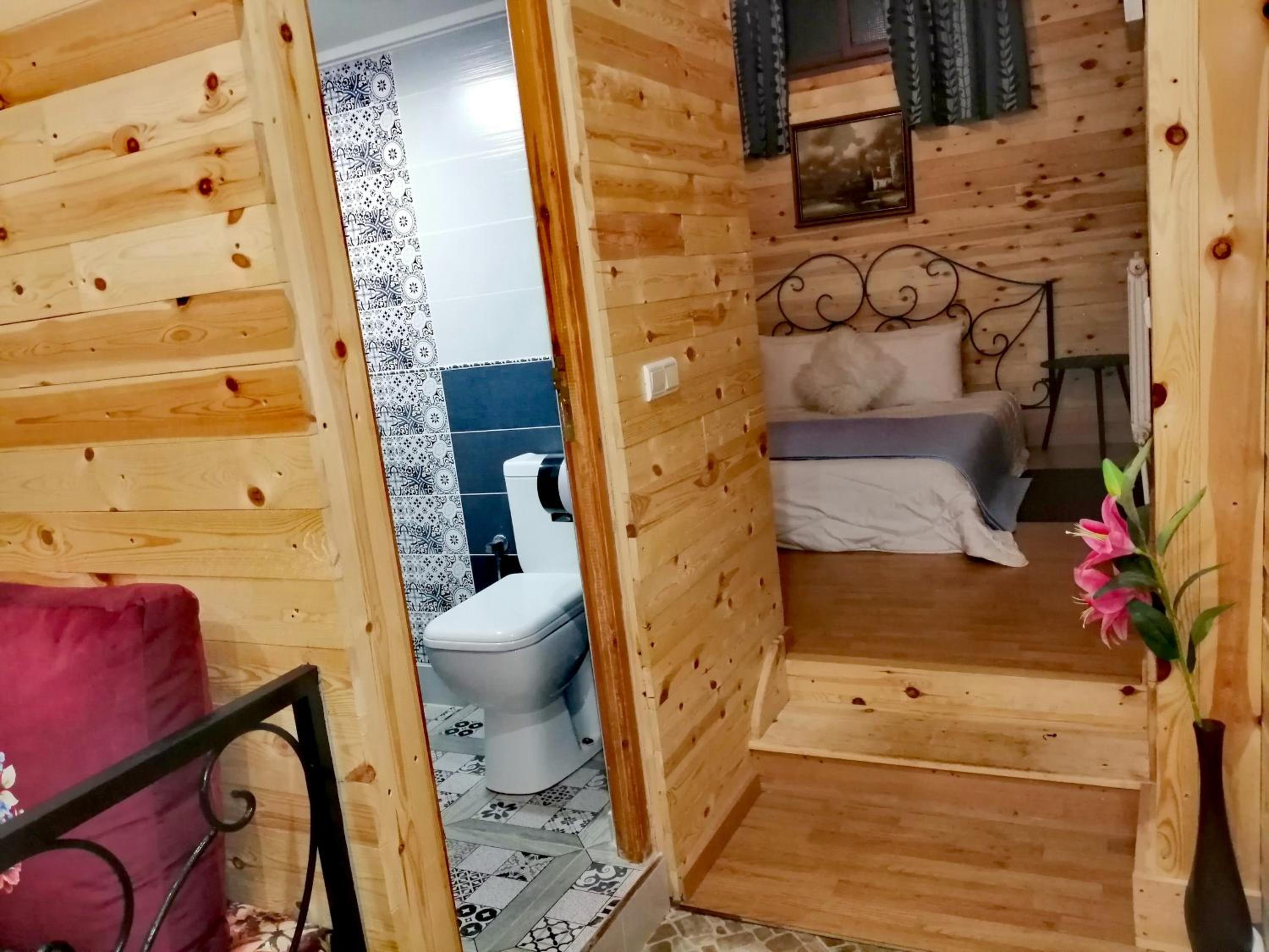 Standard Double Room - Photo 7