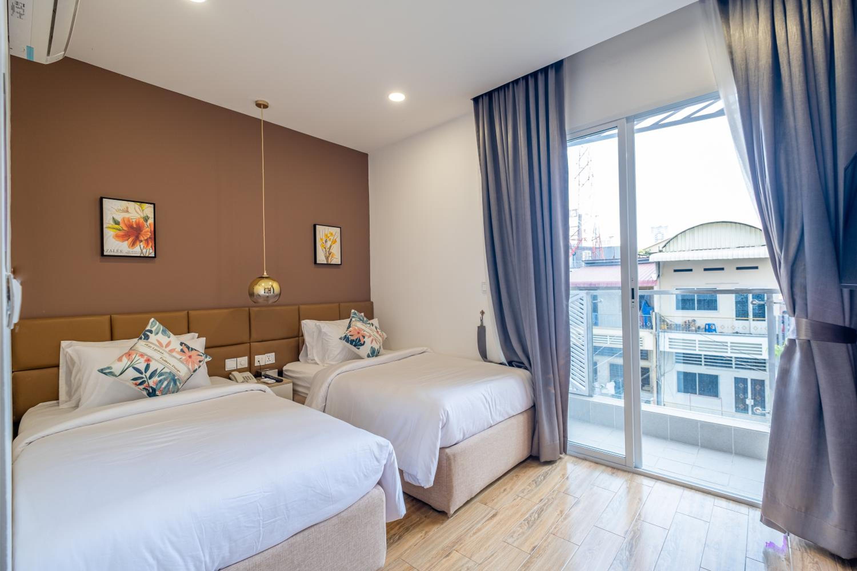 Superior Twin Room - Photo 1