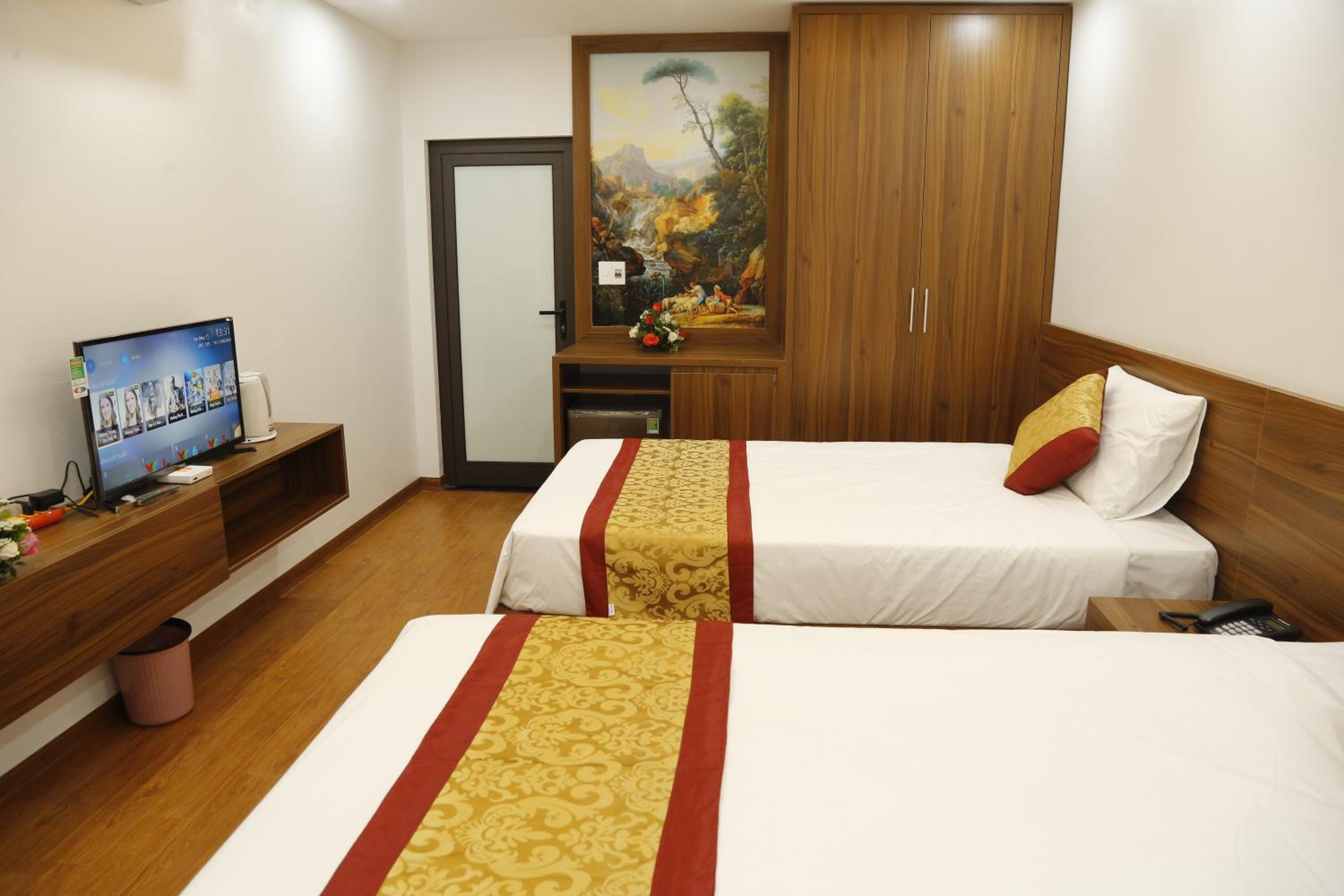Twin Room - Photo 2