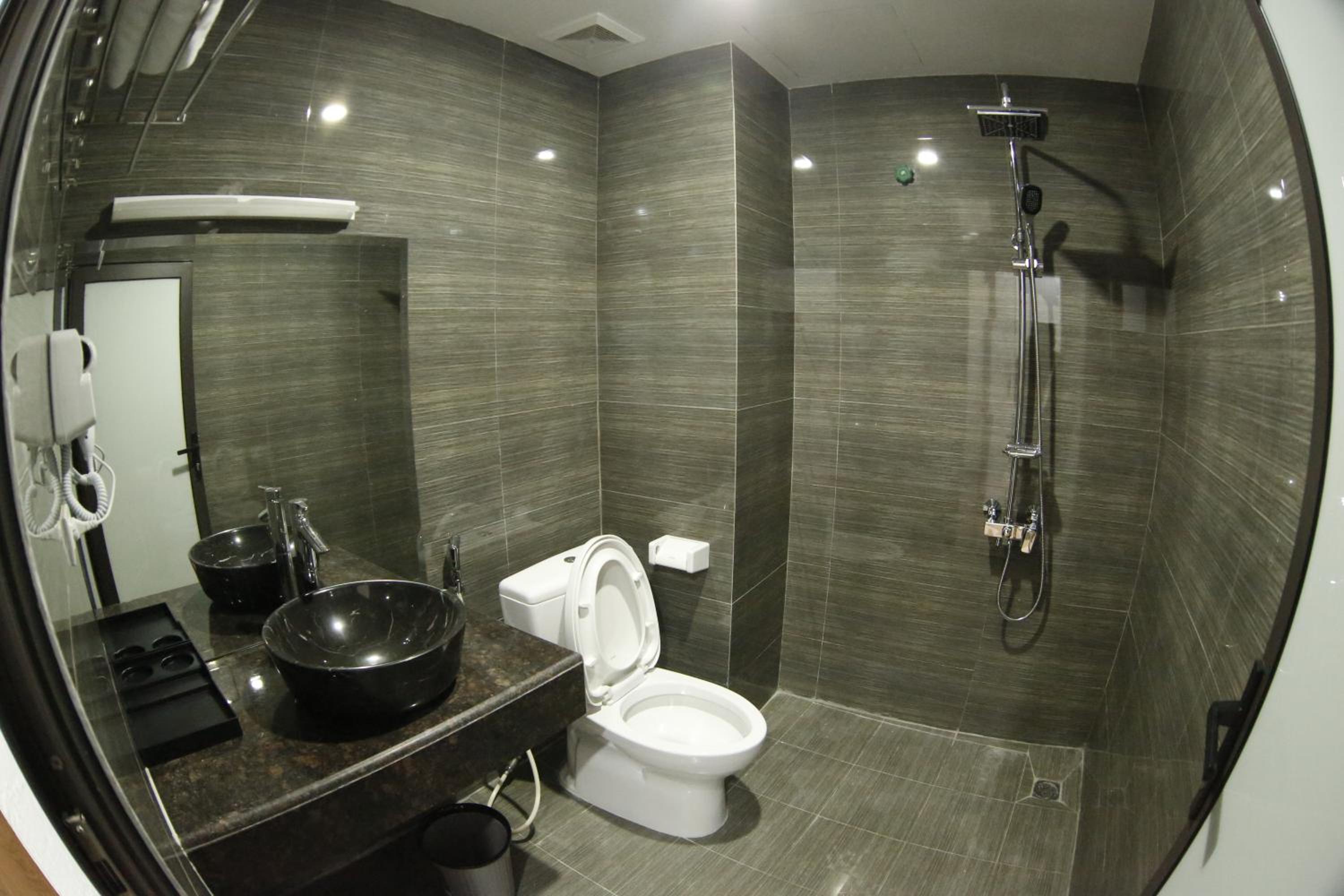 Twin Room - Photo 5