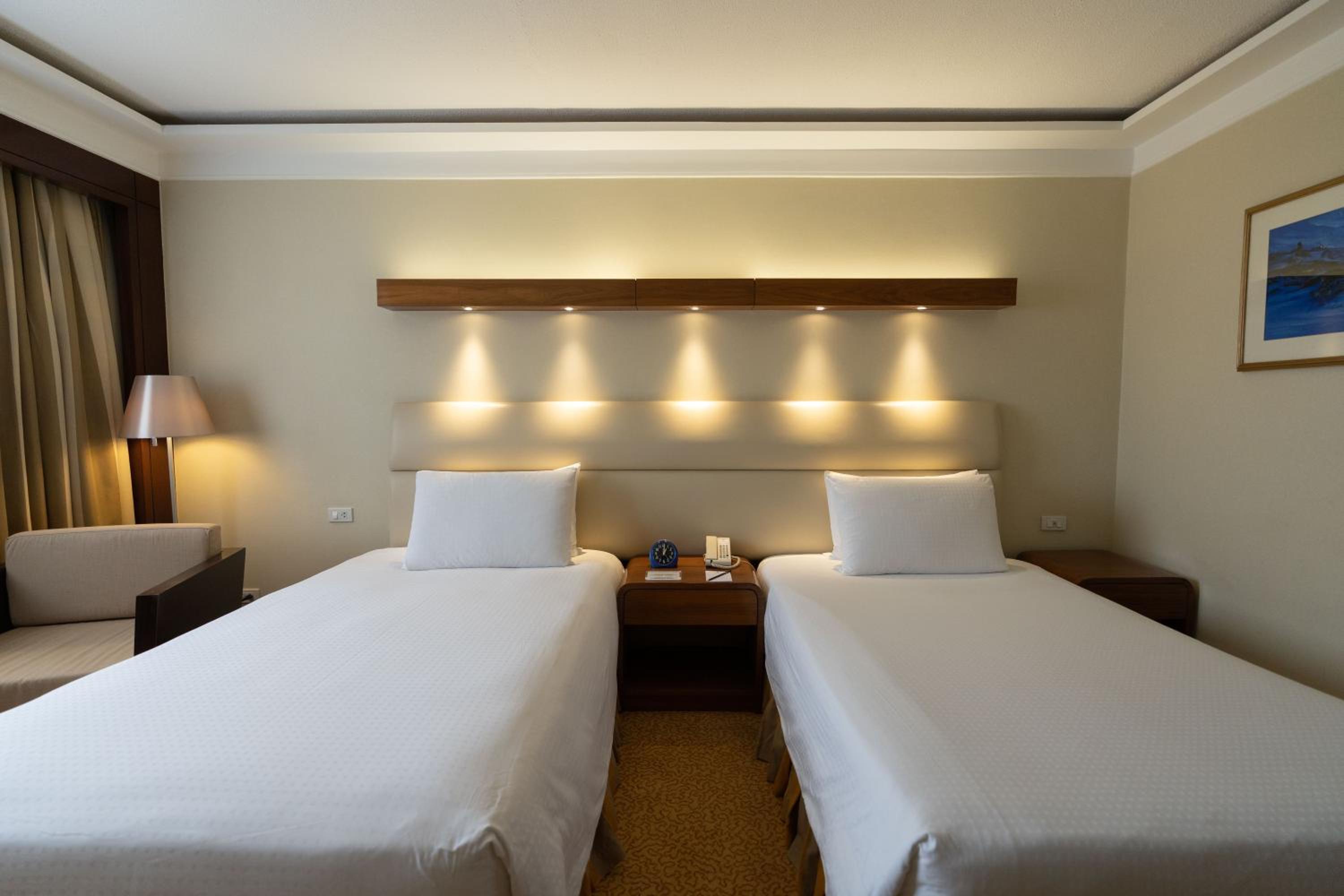 Deluxe Double or Twin Room with Sea View Deluxe Double or Twin Room with Sea View