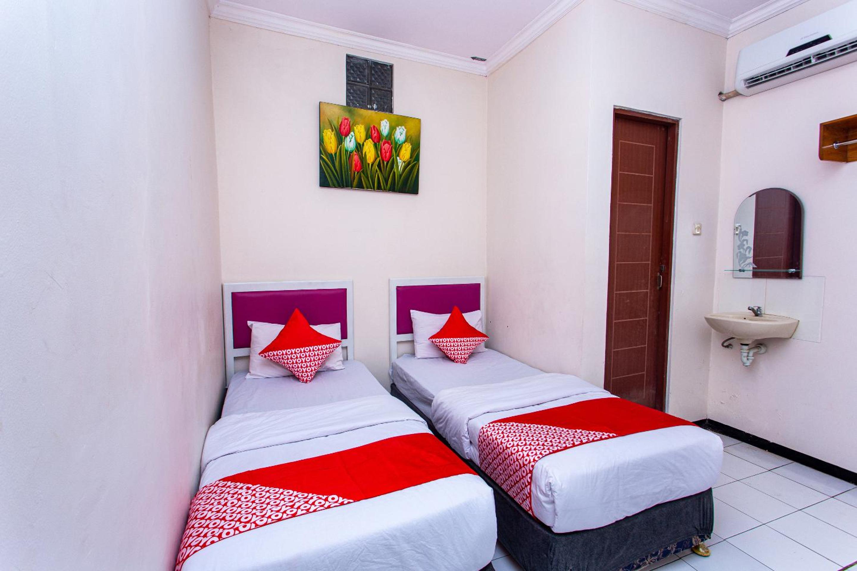 Standard Twin Room photo 3
