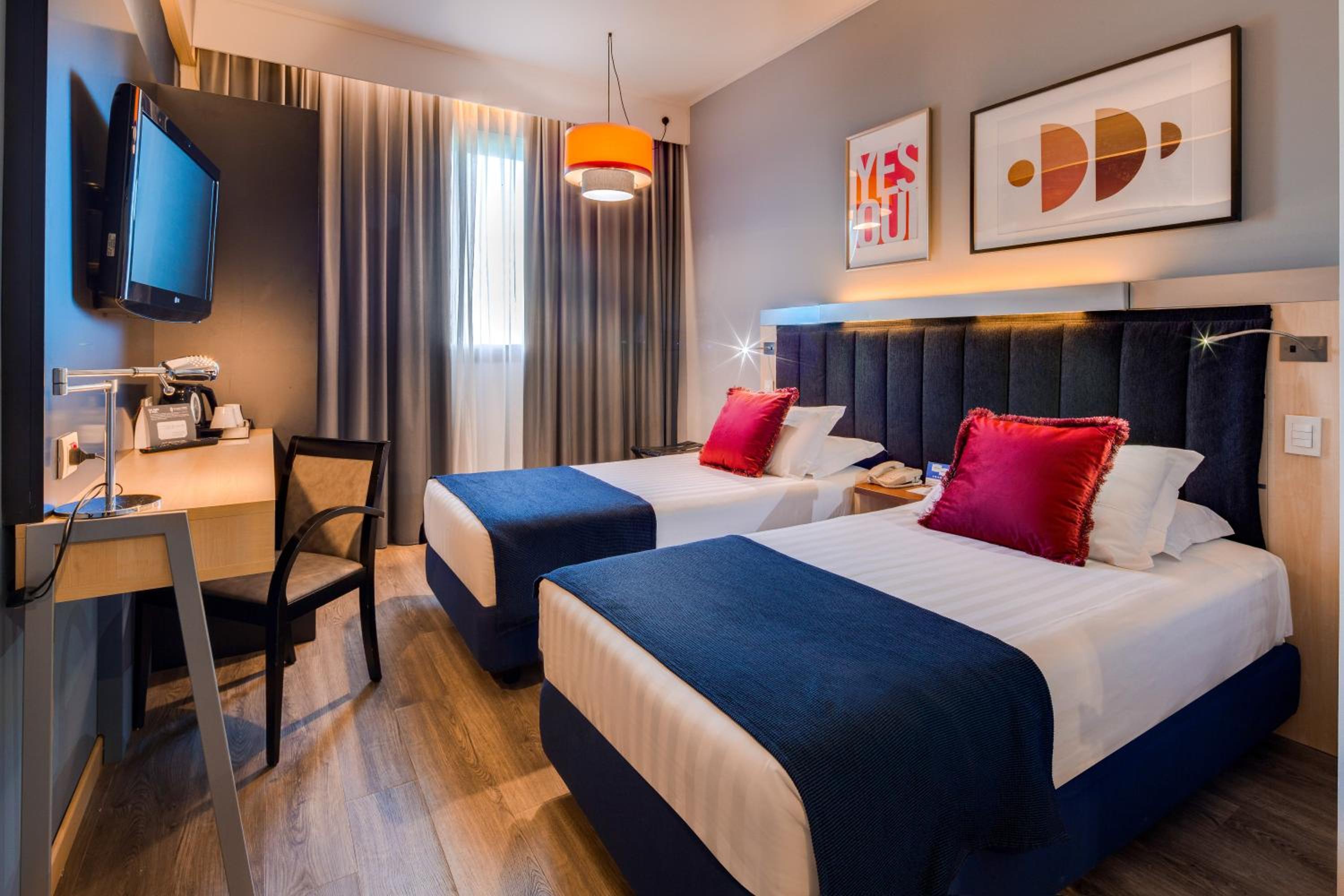 Standard Room - Photo 1