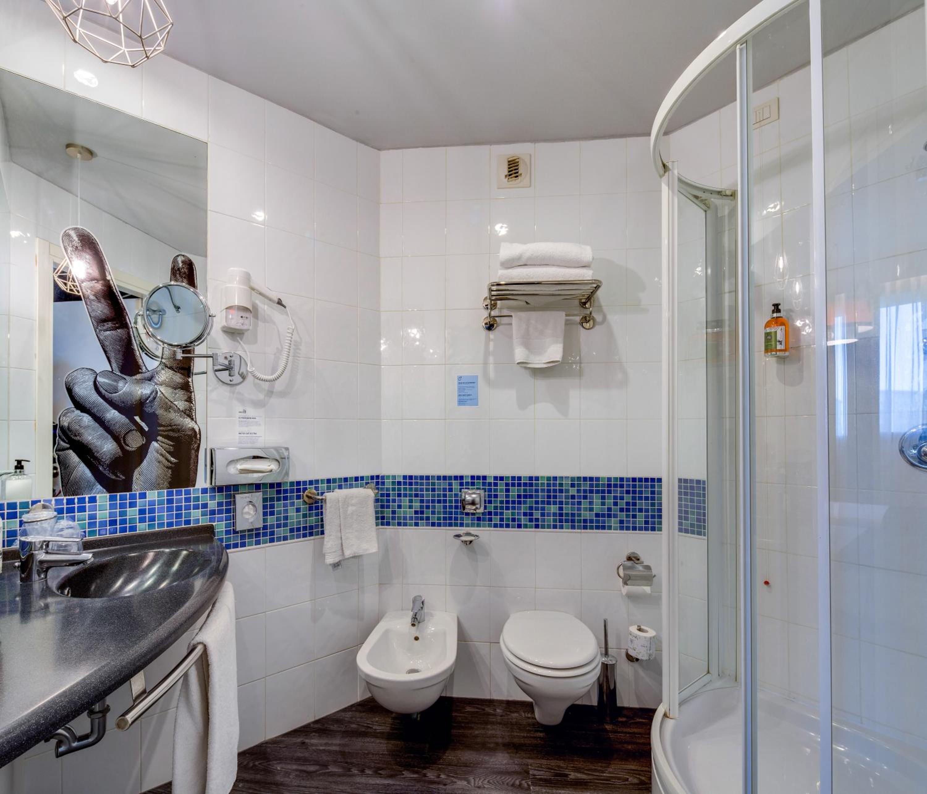 Standard Room - Photo 2