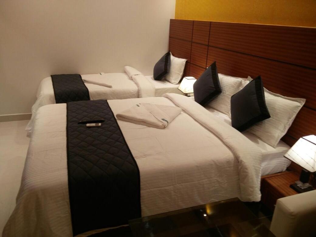 Luxury Triple Room